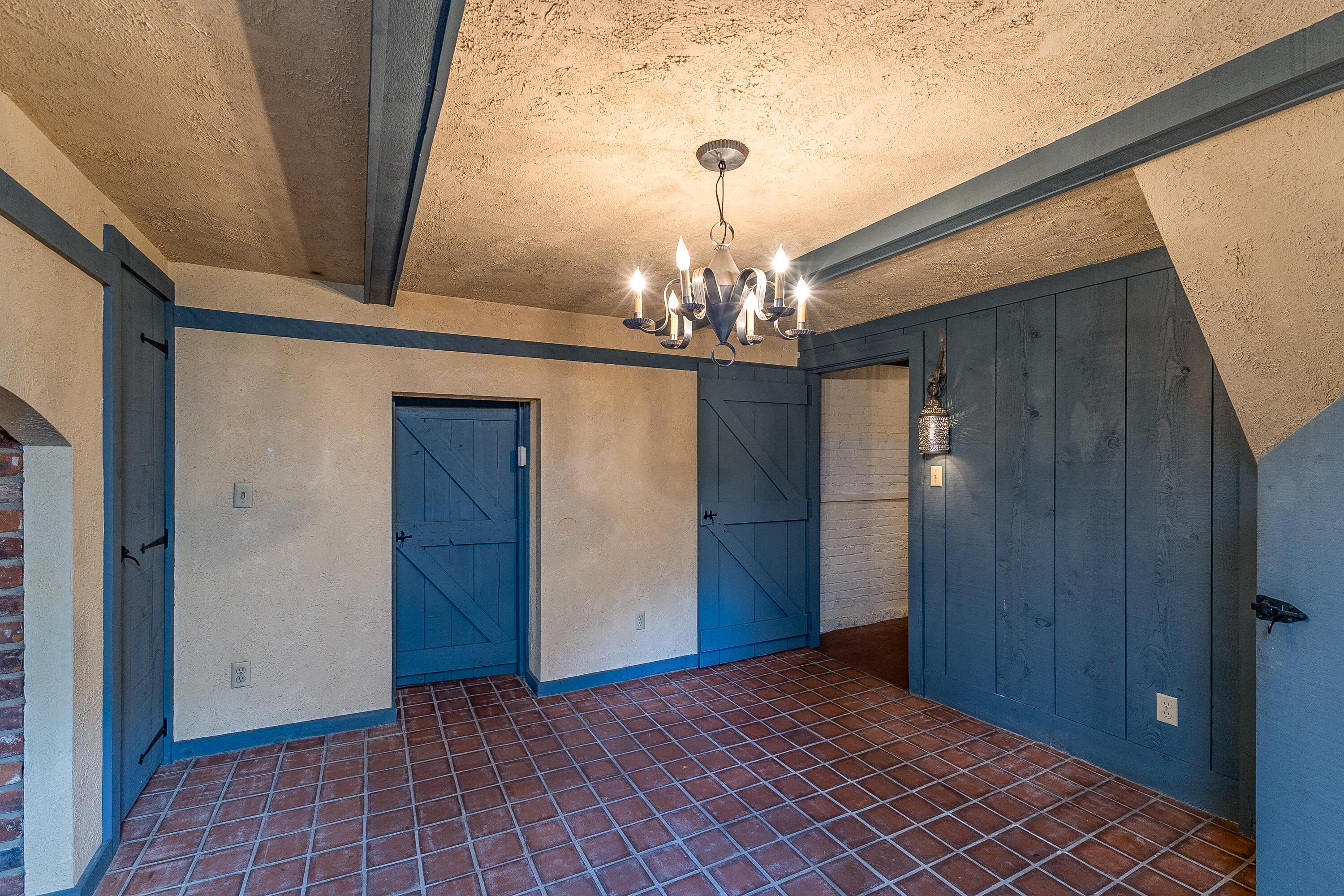 714 N Wayne Street Property Photo 55