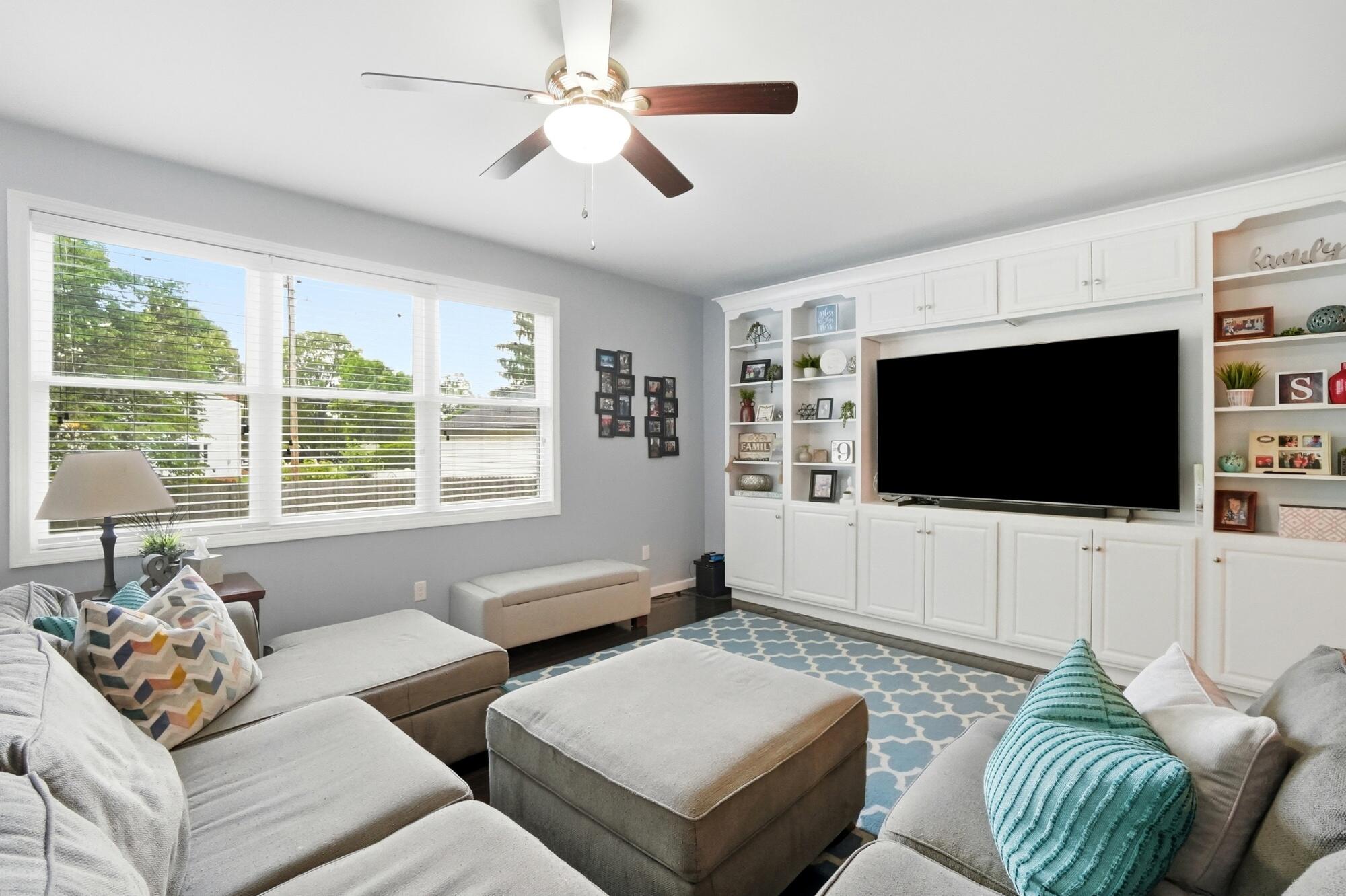 505 S Broadmoor Boulevard Property Photo 17