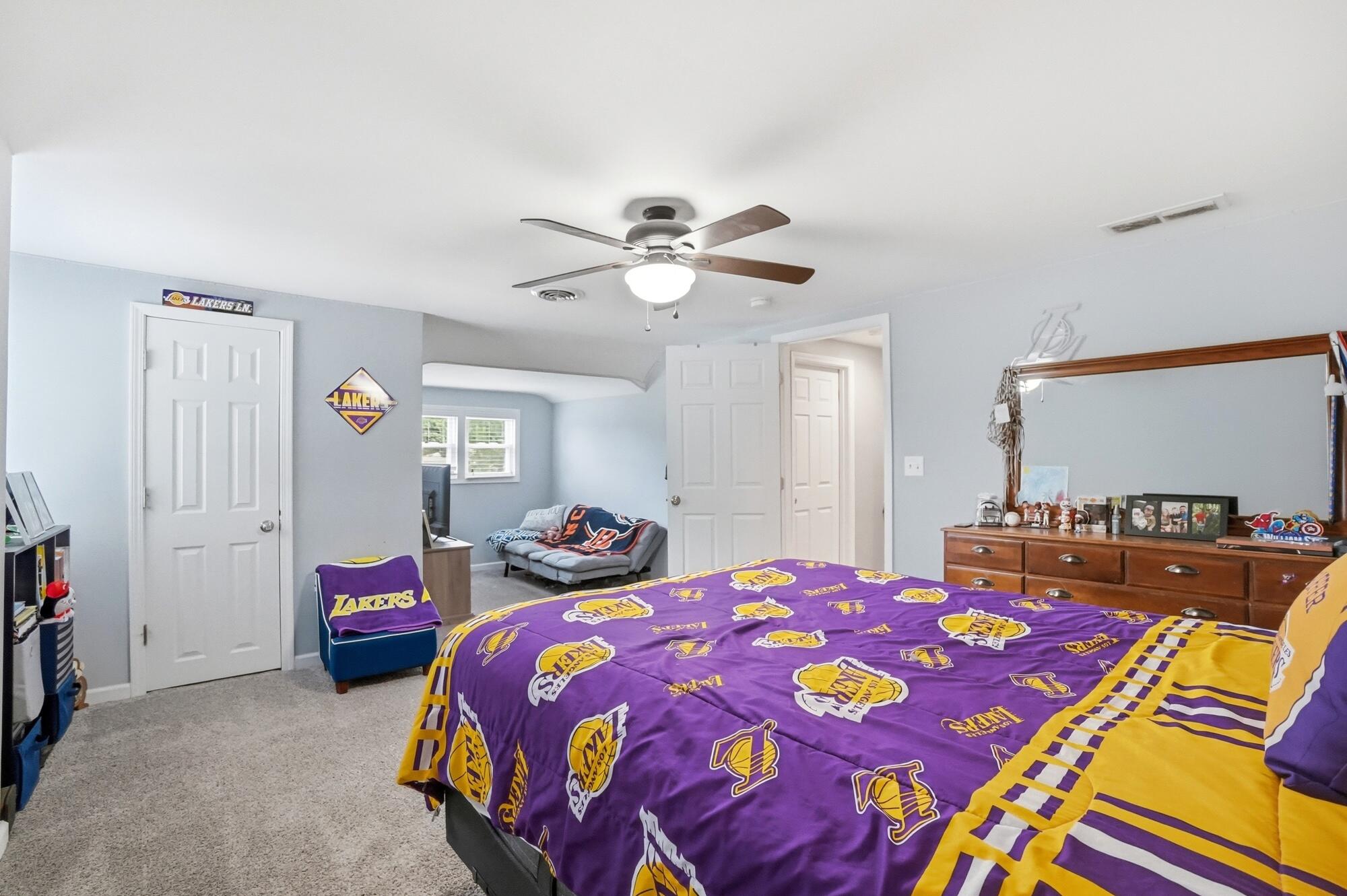 505 S Broadmoor Boulevard Property Photo 38