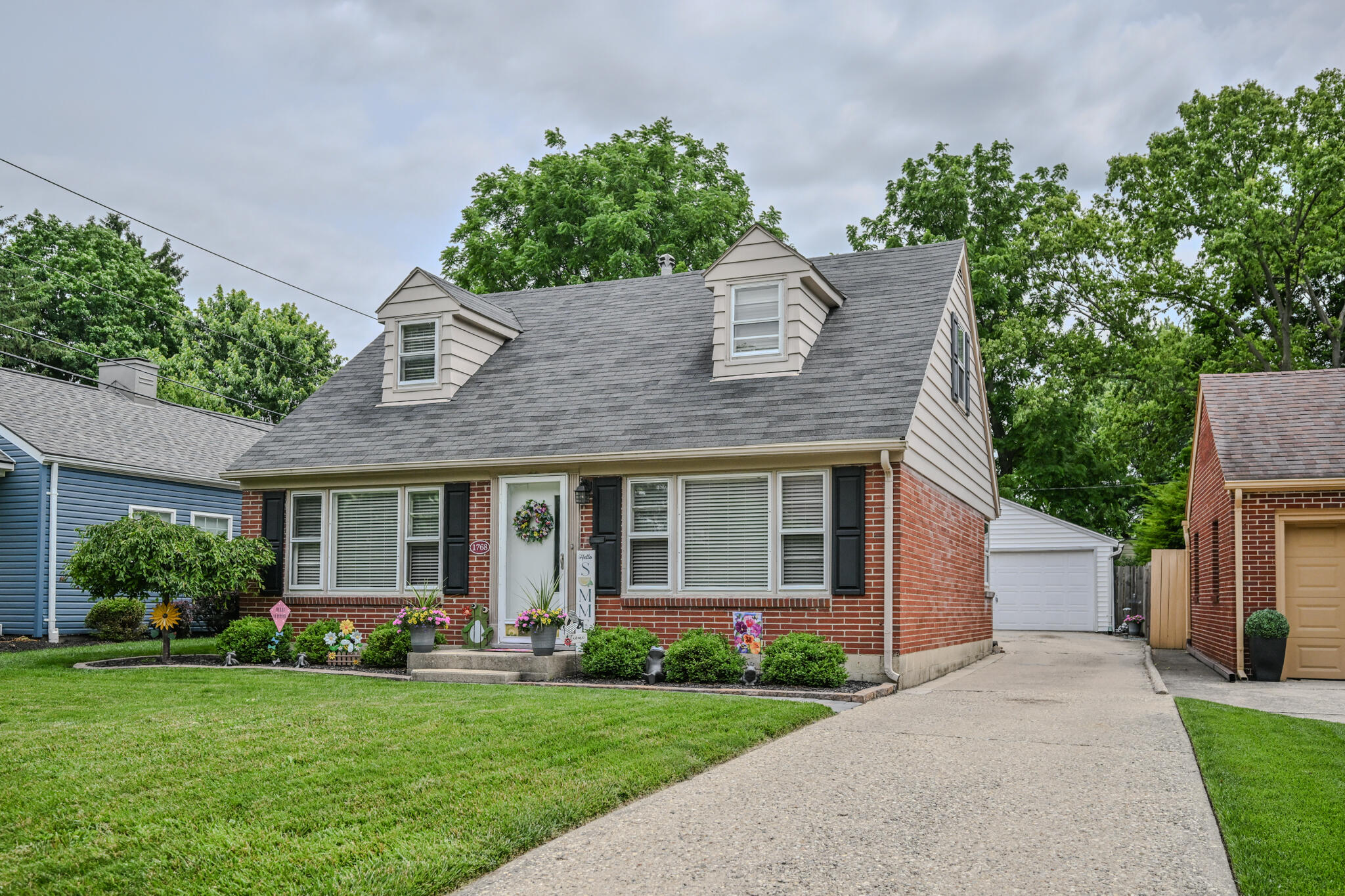 1768 Walnut Terrace Property Photo 3