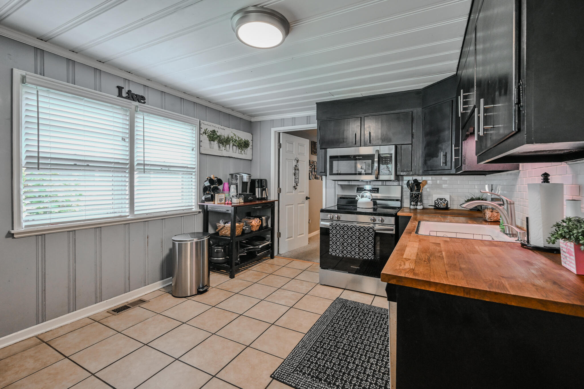 1768 Walnut Terrace Property Photo 15