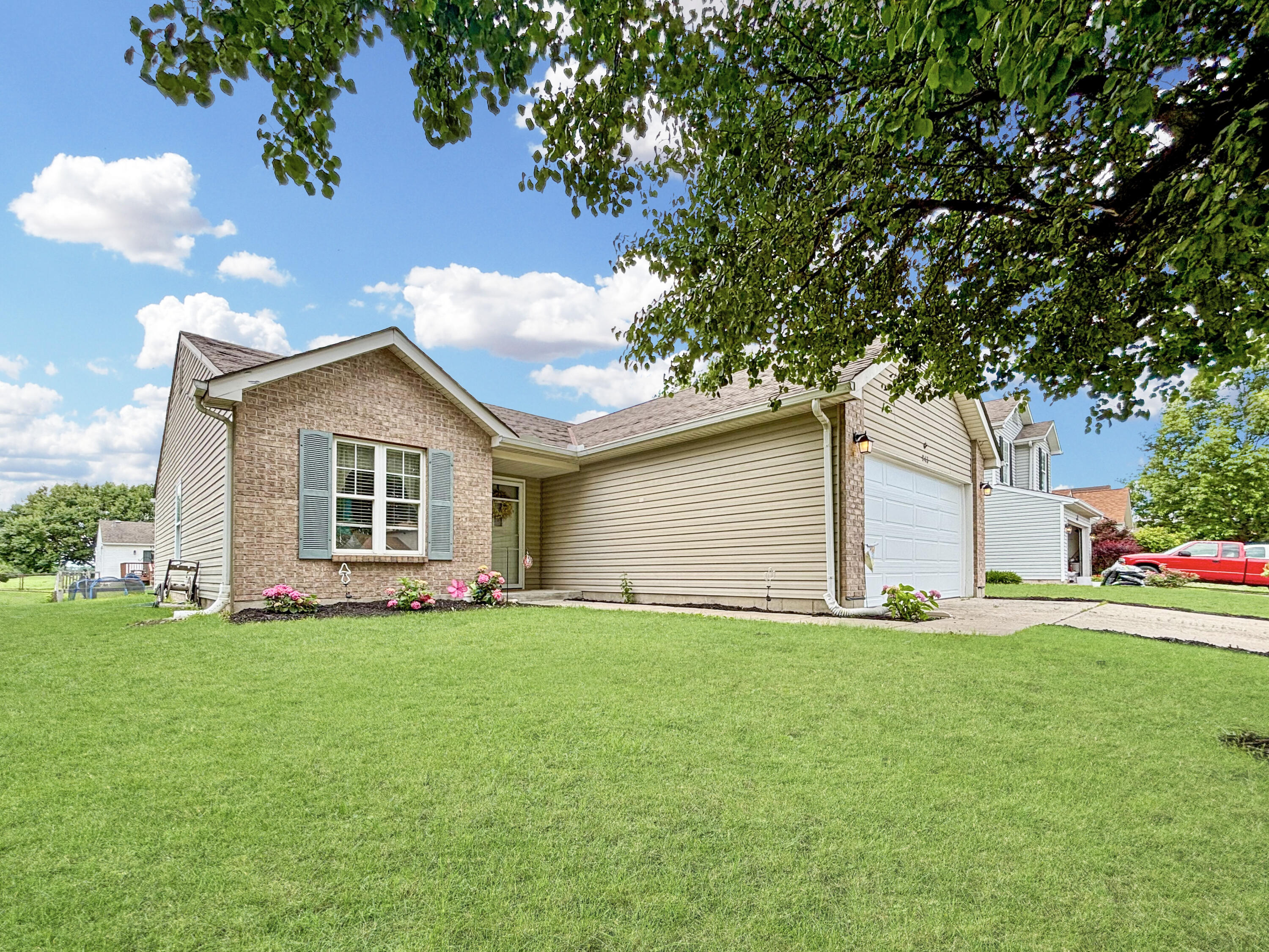 943 Pheasant Run Drive