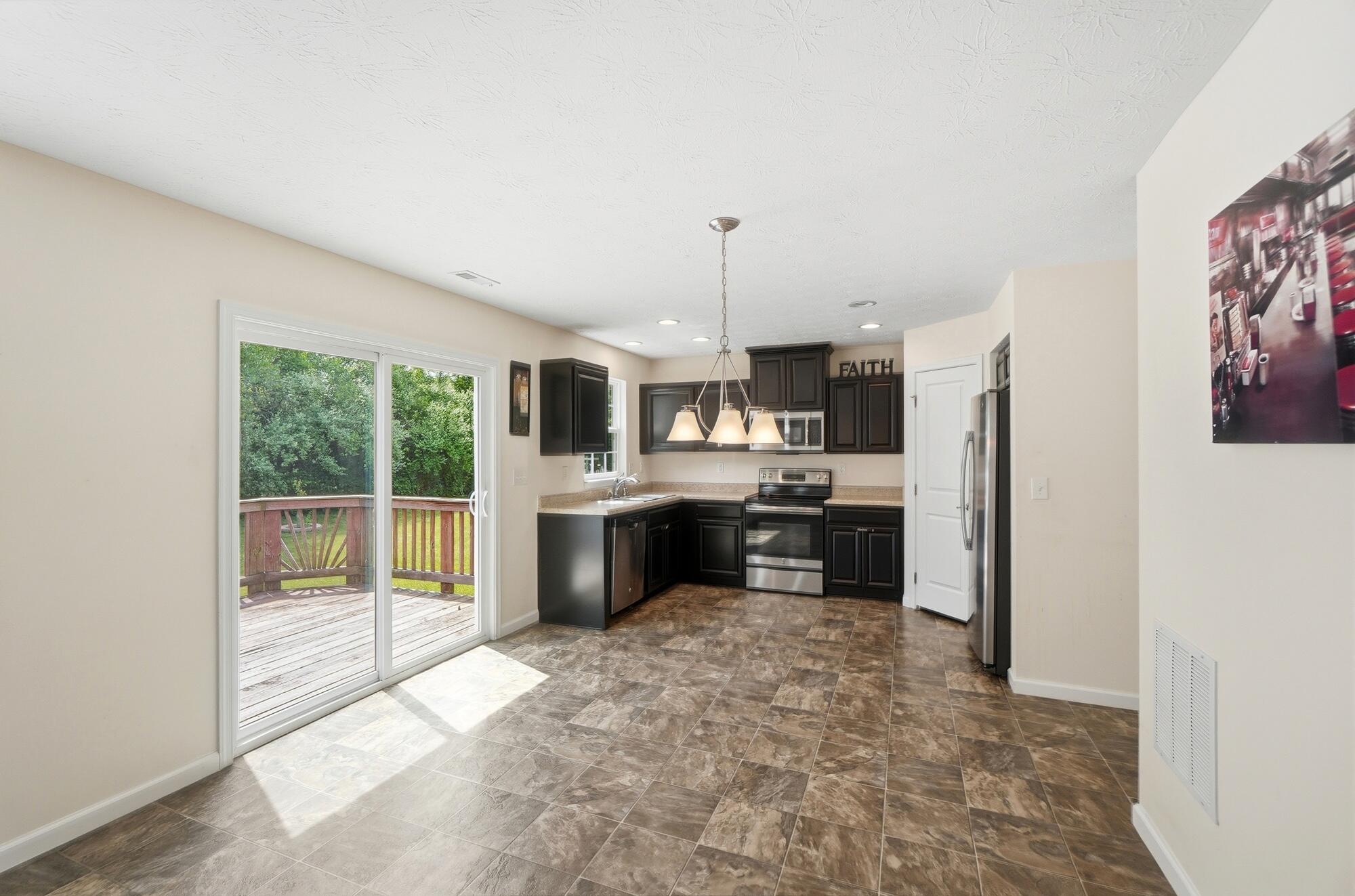 196 Rapids Drive Property Photo 12
