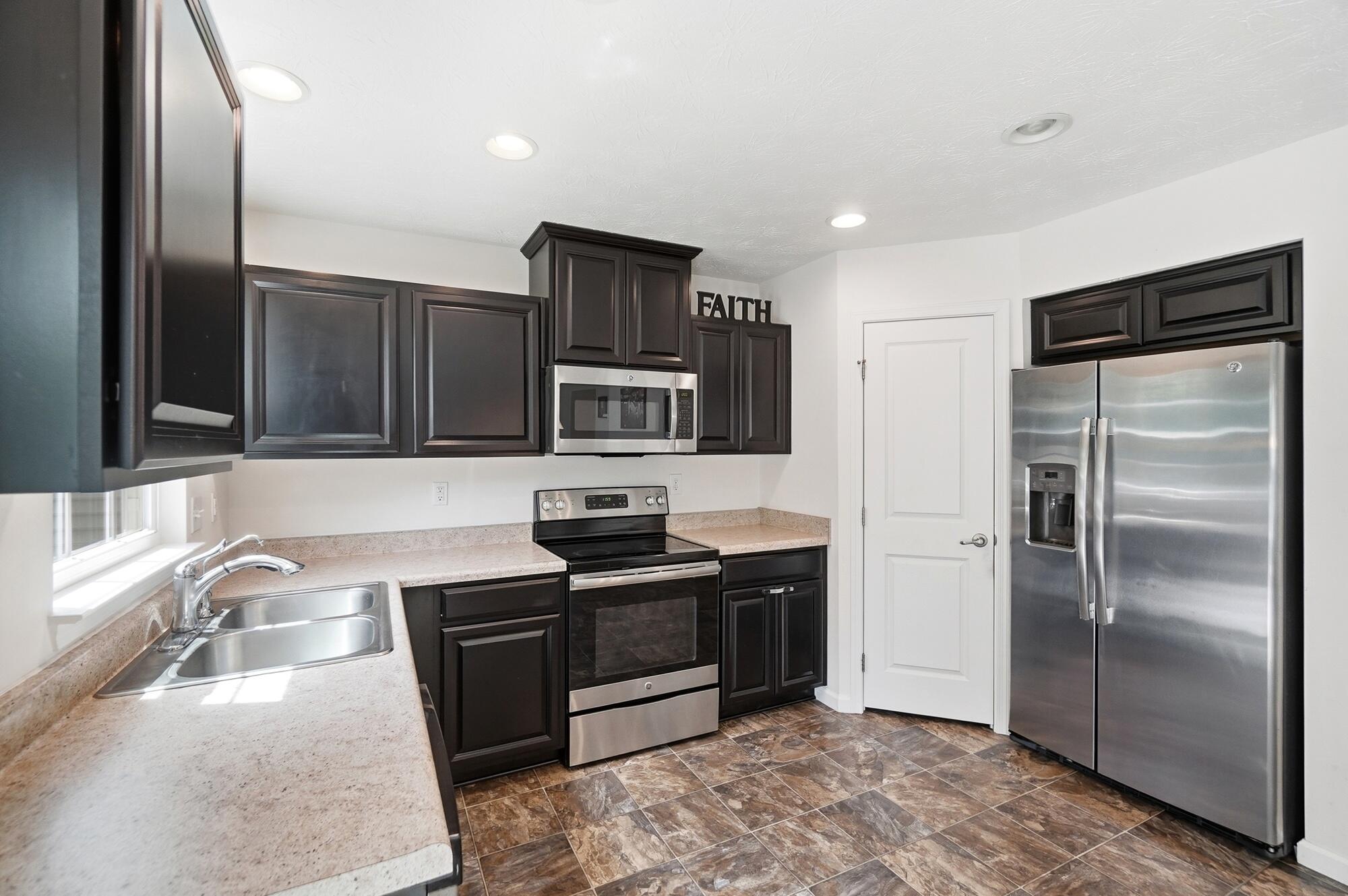 196 Rapids Drive Property Photo 14