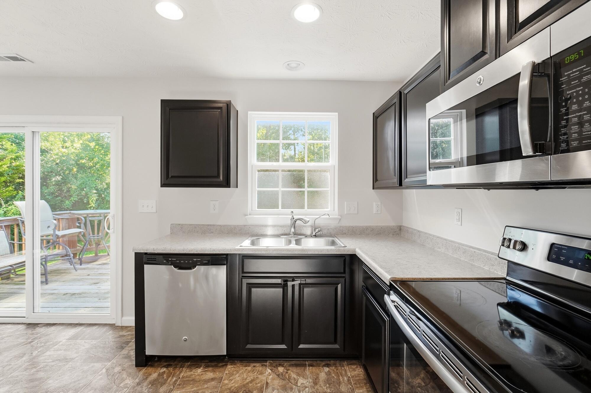 196 Rapids Drive Property Photo 25