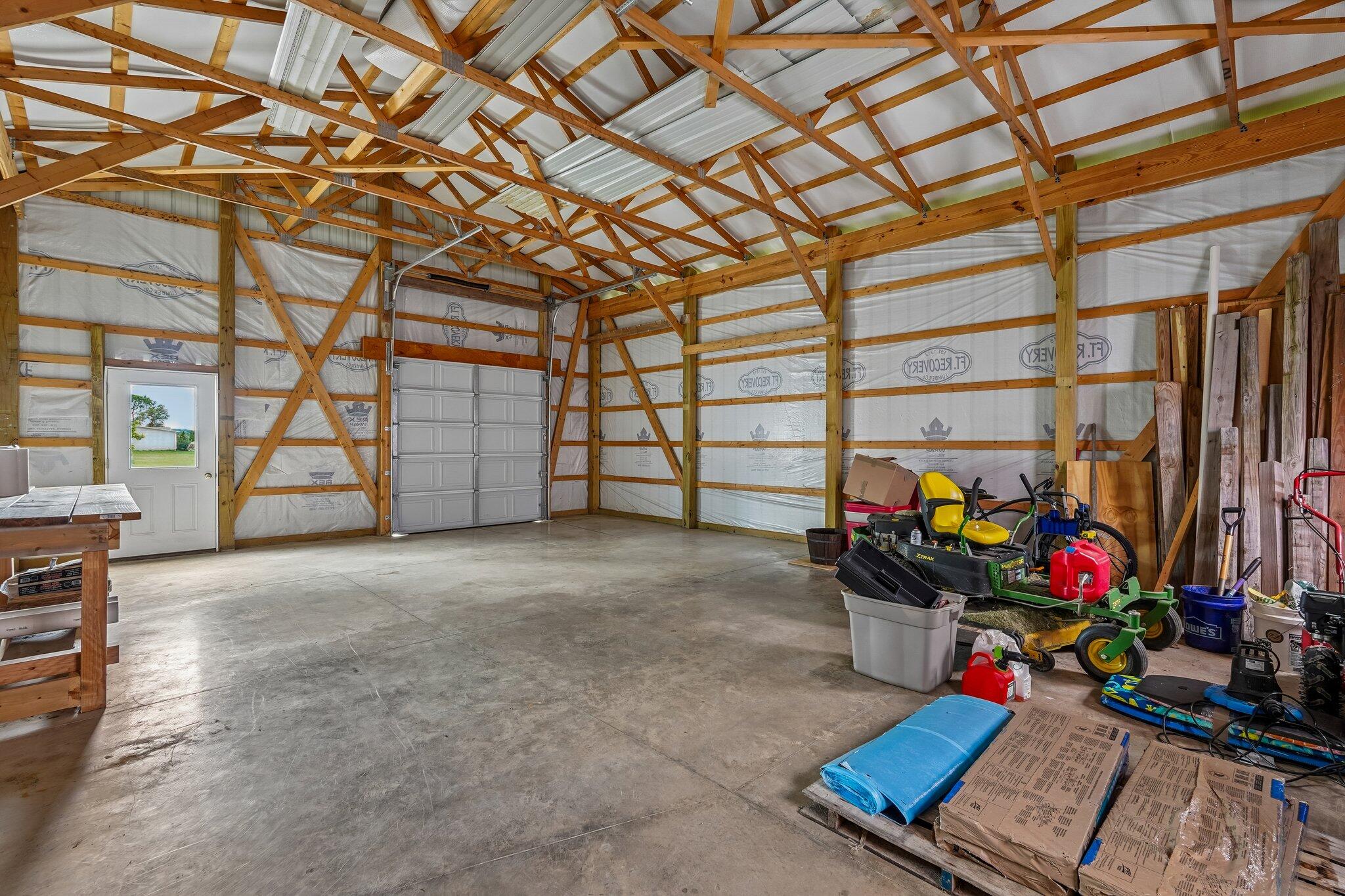 7916 State Route 559 Property Photo 77