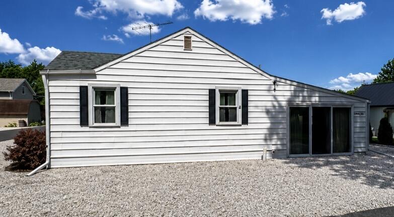 5529 Island View Drive Property Photo 3
