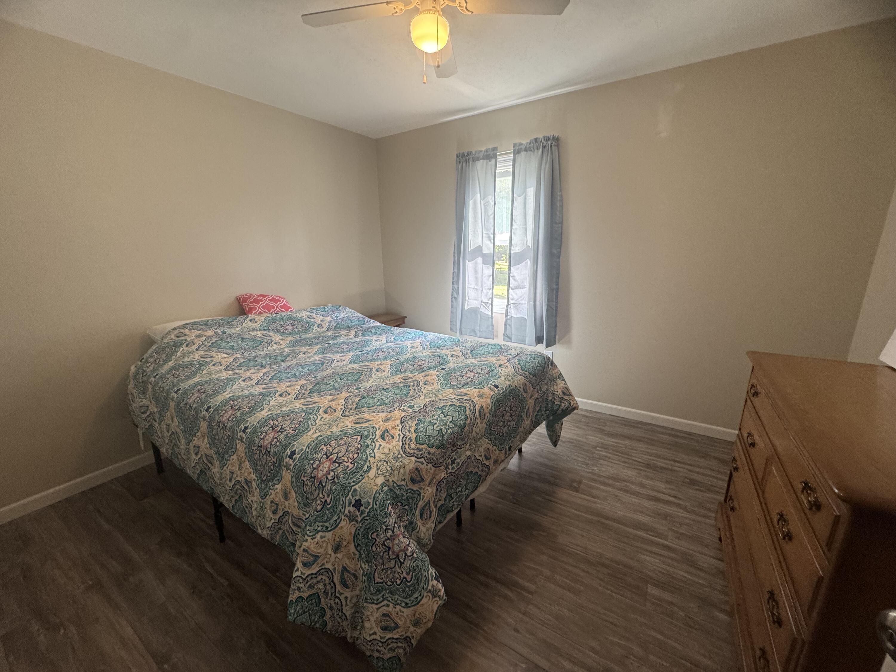 5529 Island View Drive Property Photo 8