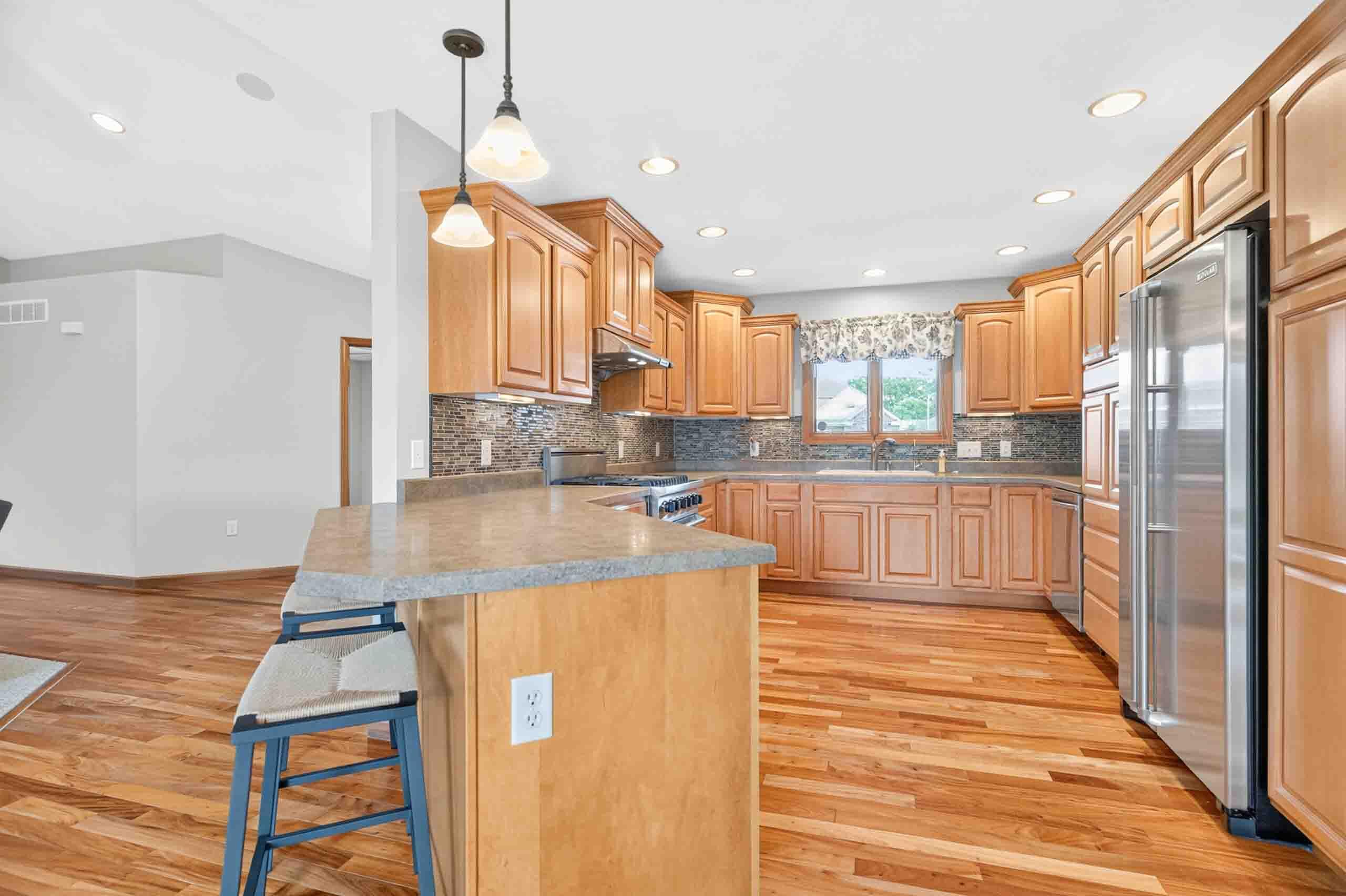 1879 Westlake Drive Property Photo 12