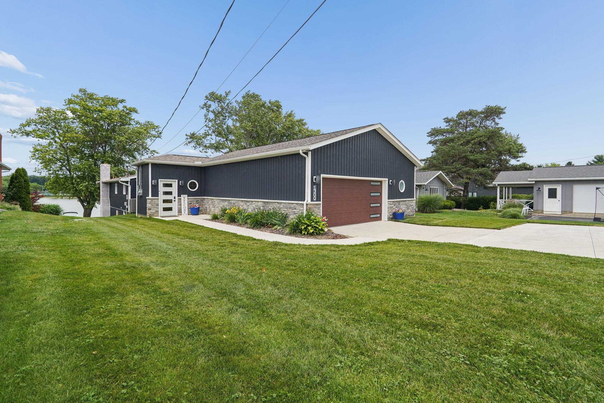 1300 E Choctaw Drive Property Photo 33