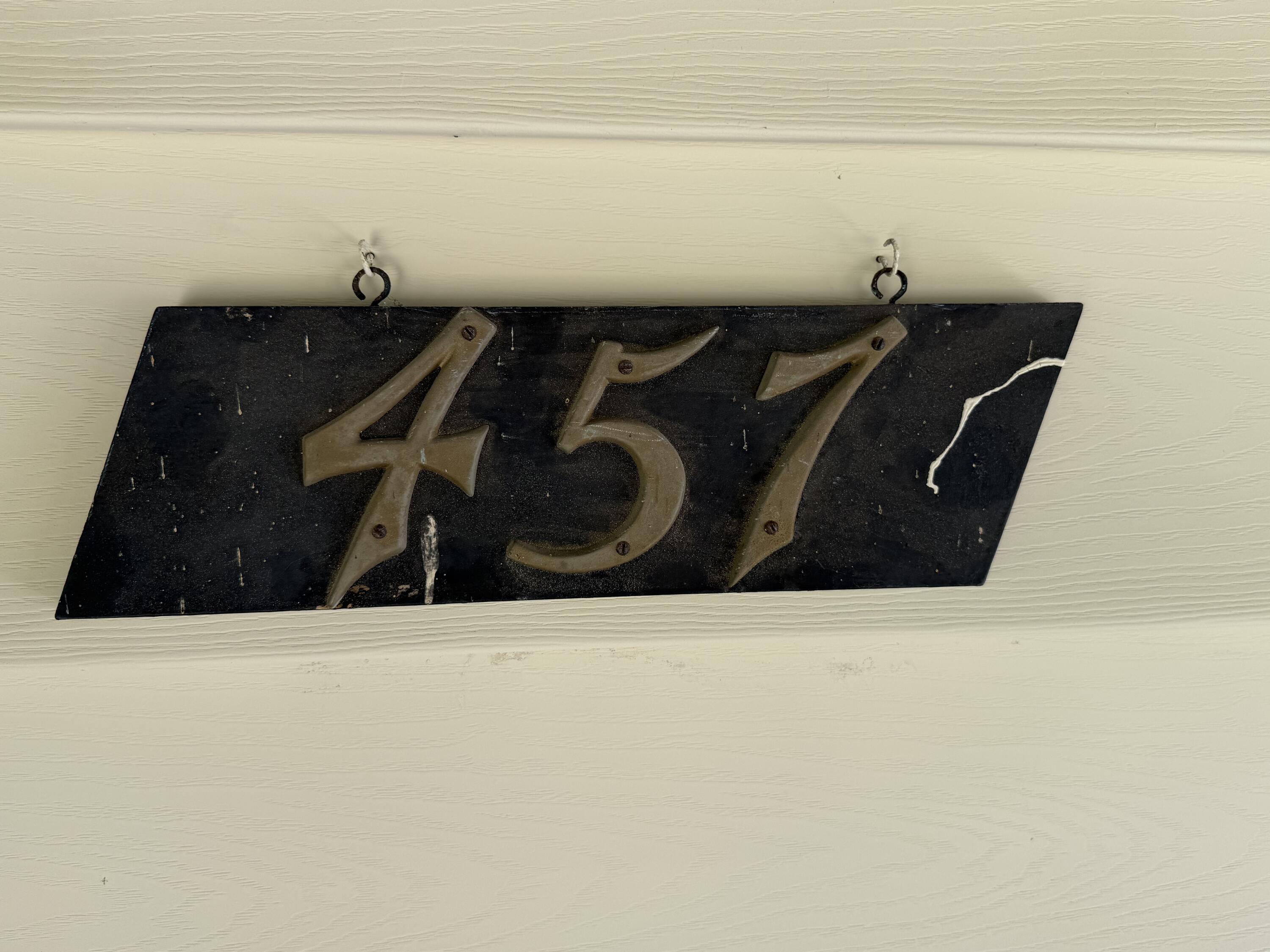 457-459 E Madison Avenue Property Photo 2