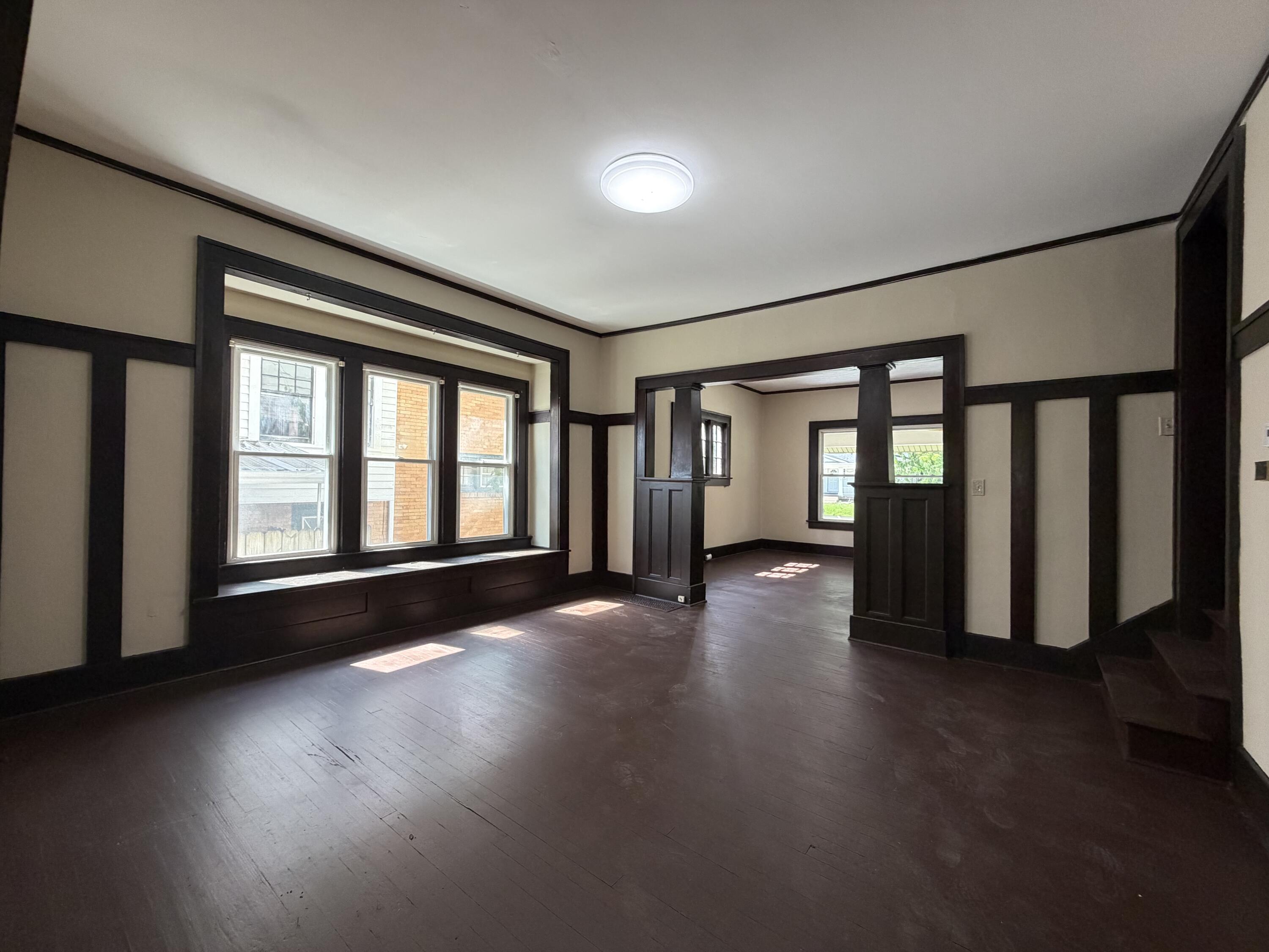 457-459 E Madison Avenue Property Photo 13