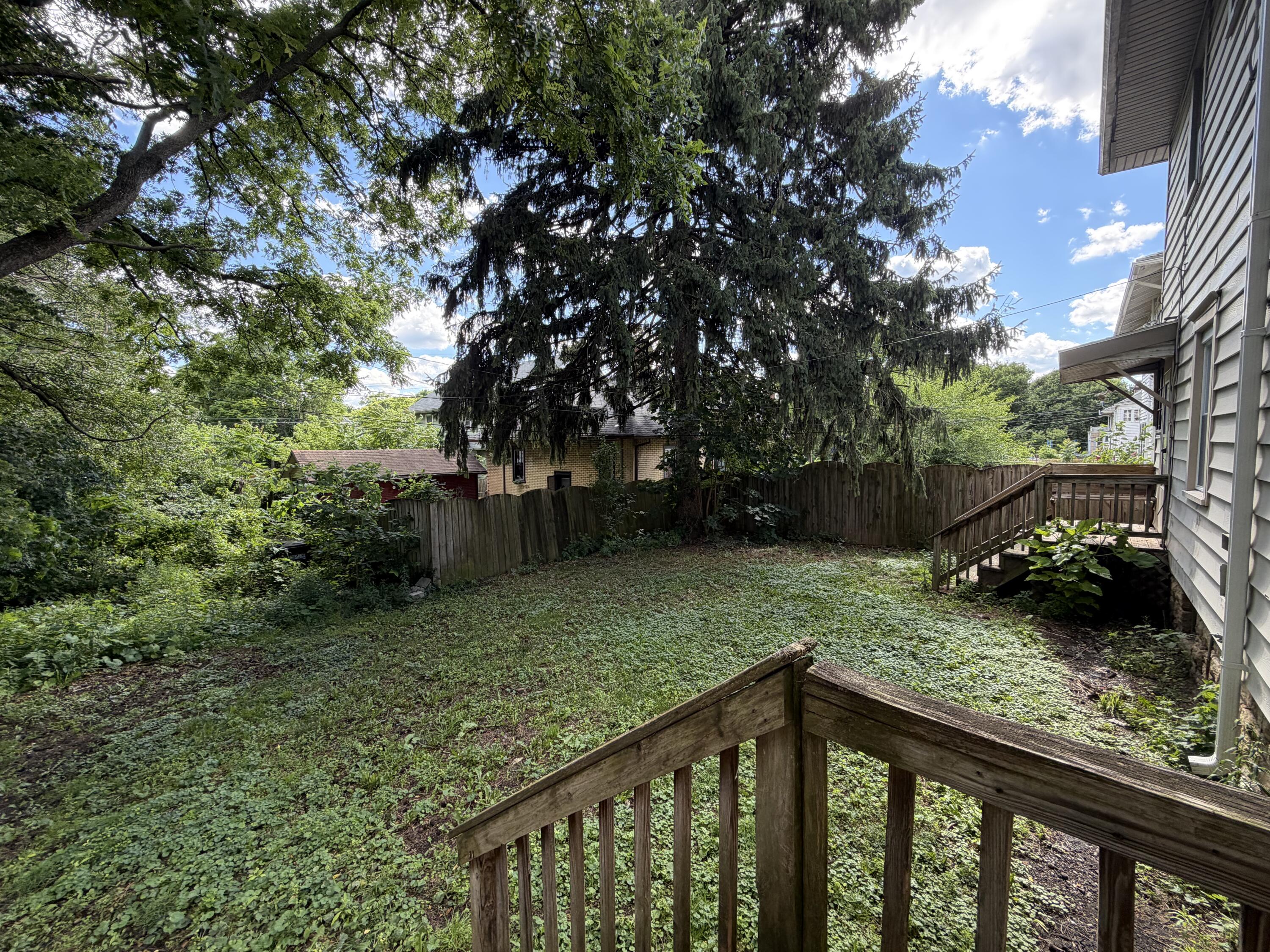 457-459 E Madison Avenue Property Photo 46