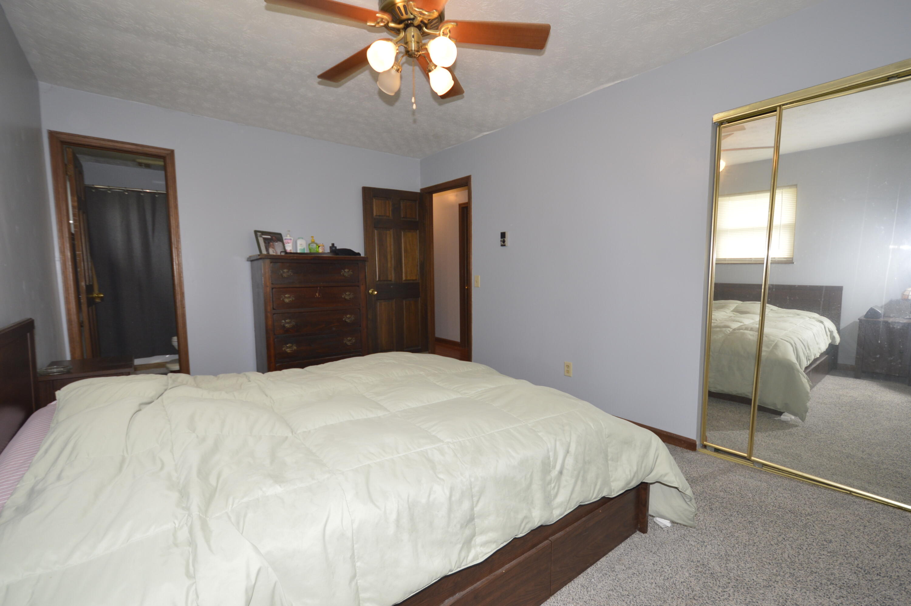 9661 Jones Road Property Photo 23