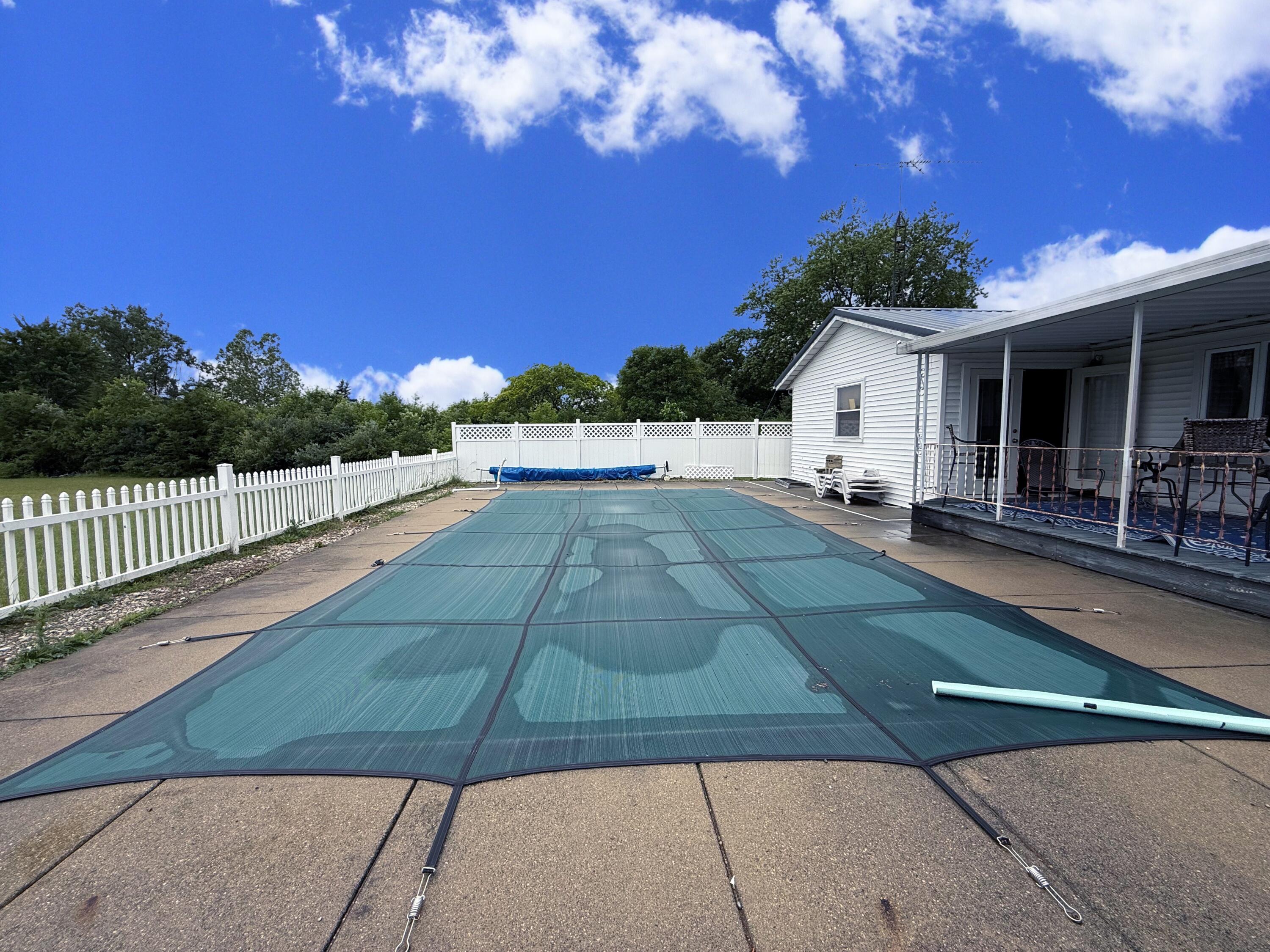 9661 Jones Road Property Photo 34