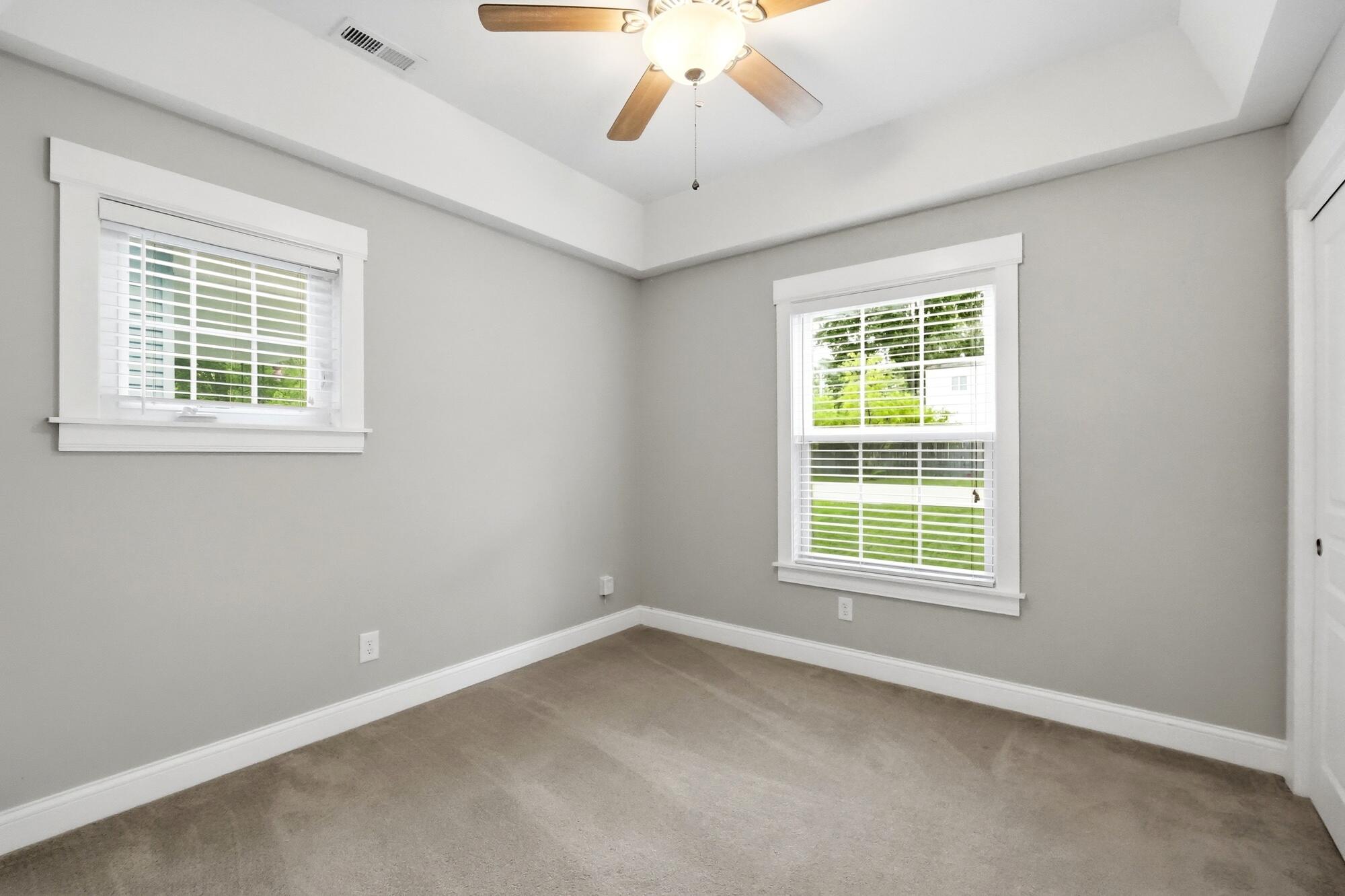 2425 Delta Avenue Property Photo 23