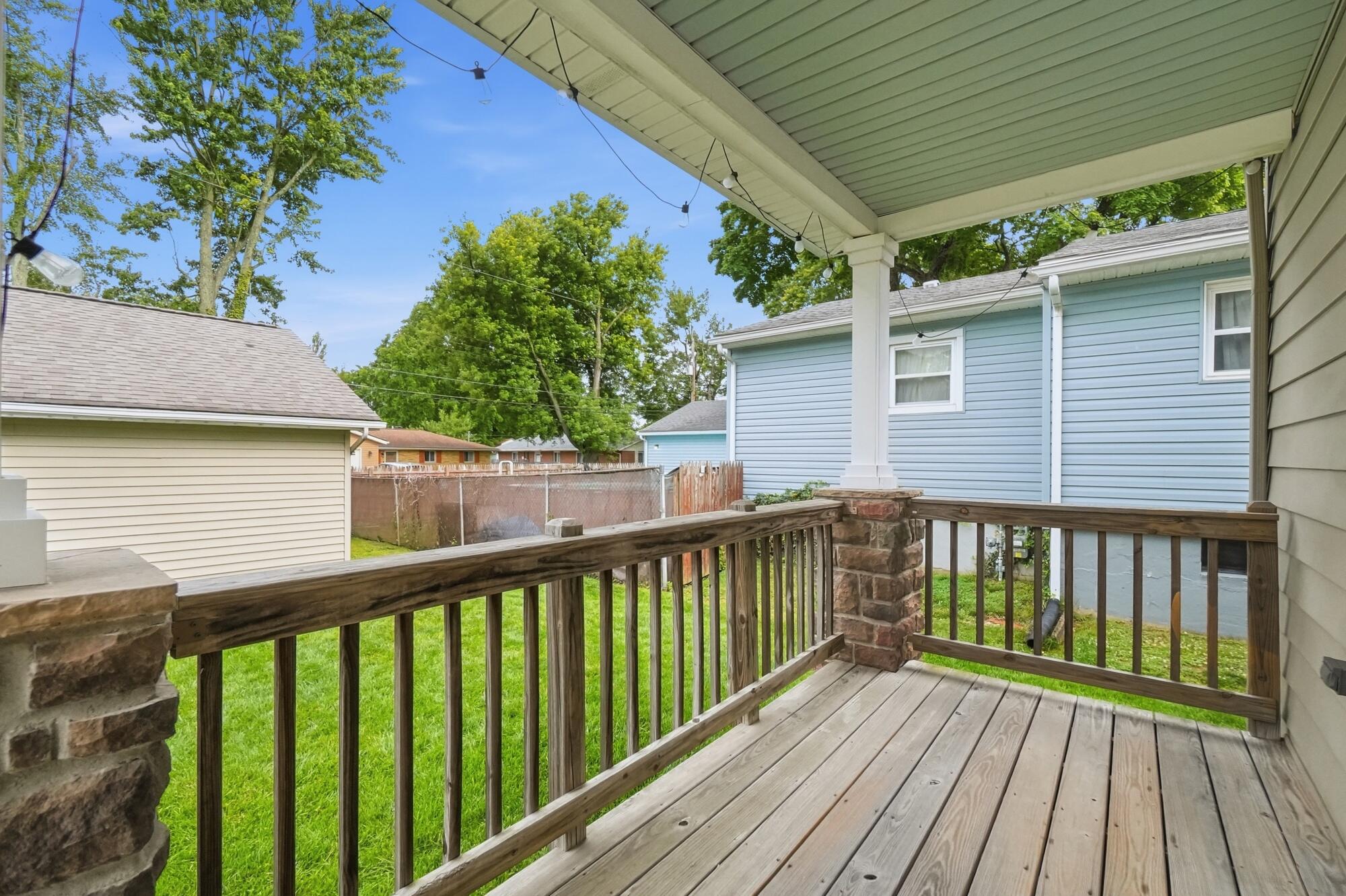 2425 Delta Avenue Property Photo 46