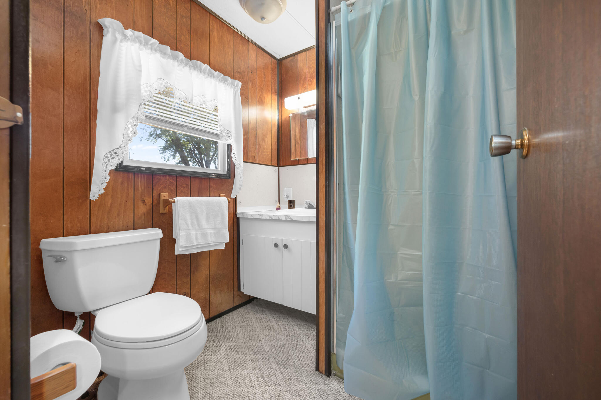 11016 Oak Circle 9 Property Photo 23