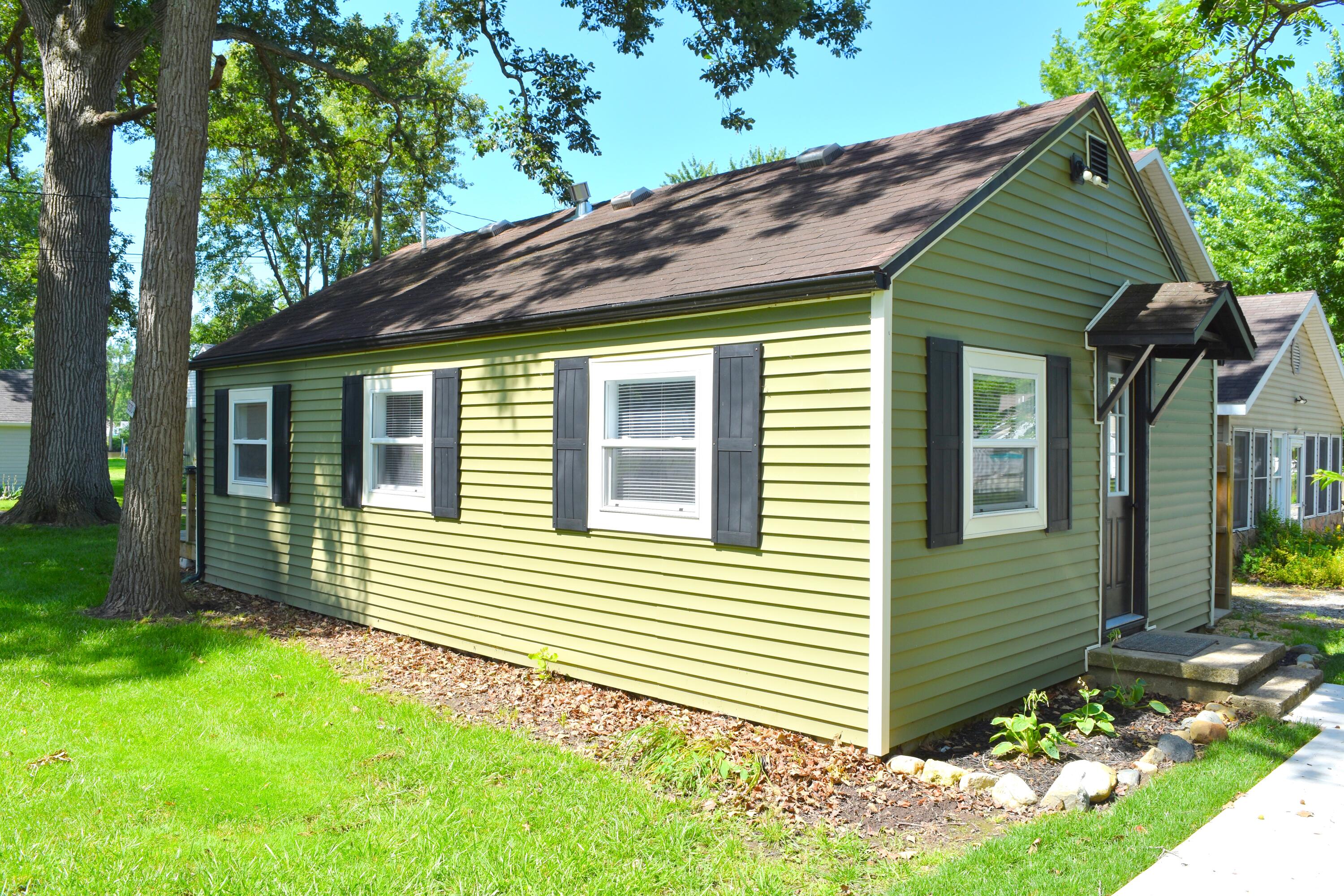 13304 Luthman Road Property Photo 3