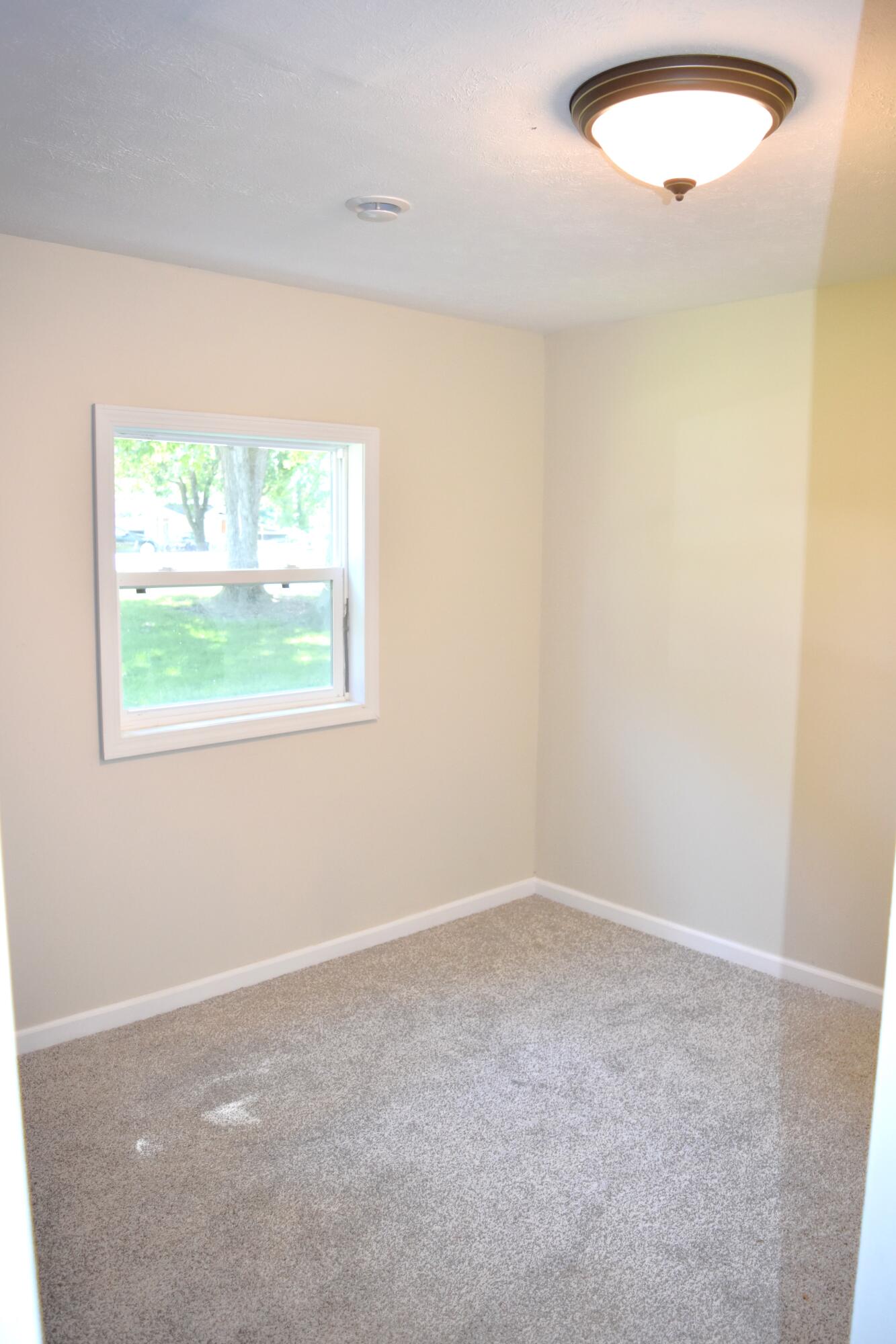 13304 Luthman Road Property Photo 14