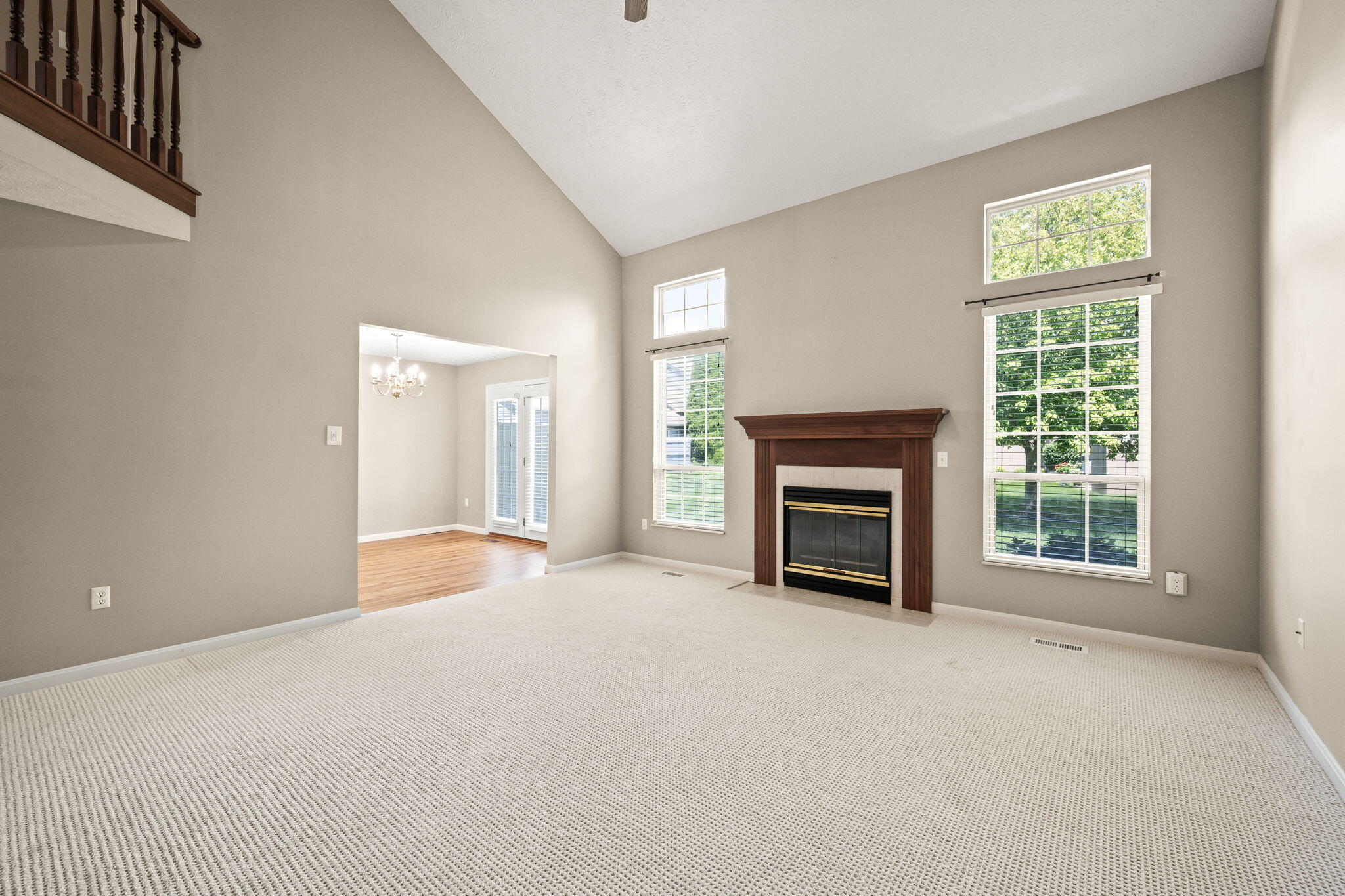908 Cambridge Circle Property Photo 19