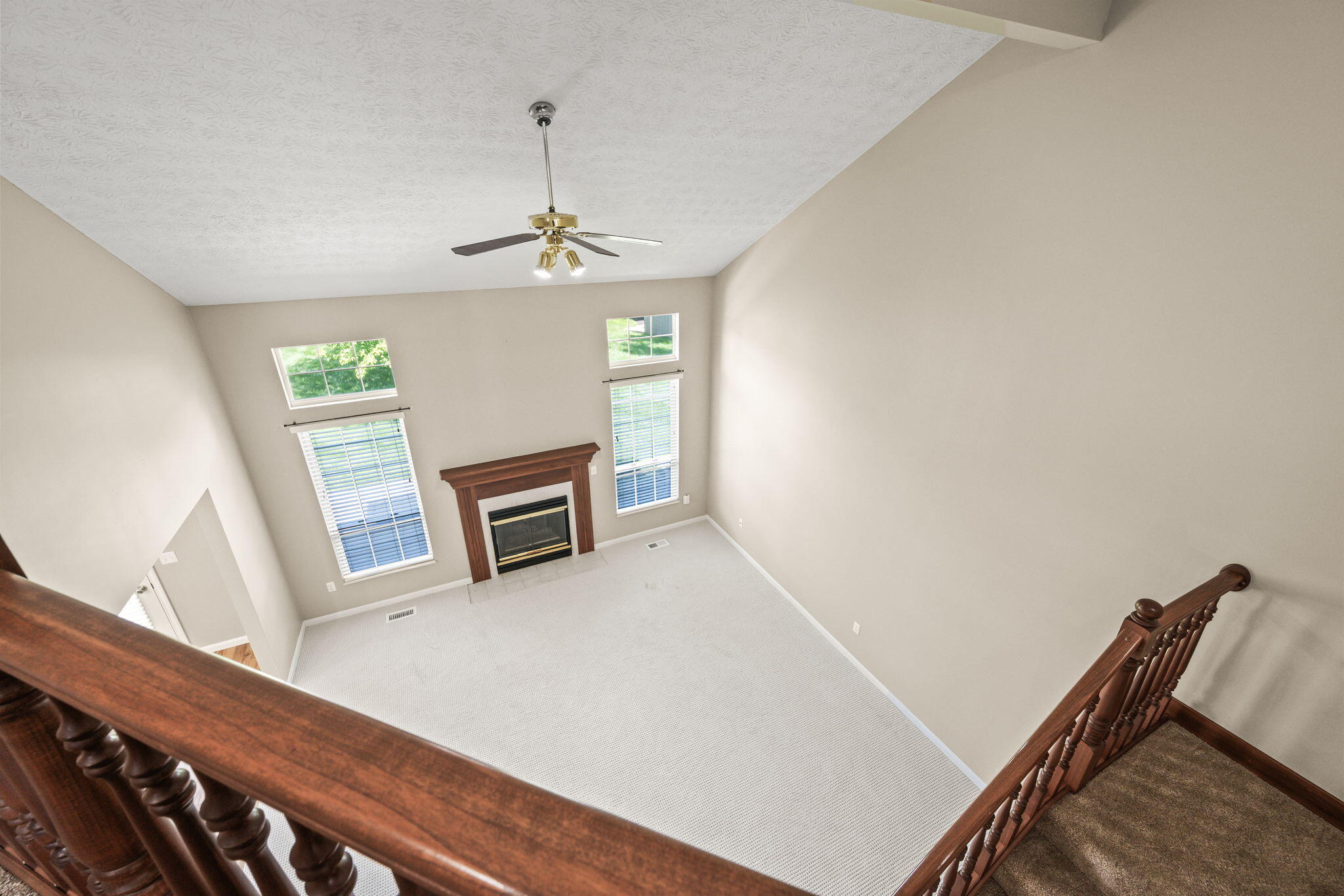 908 Cambridge Circle Property Photo 38
