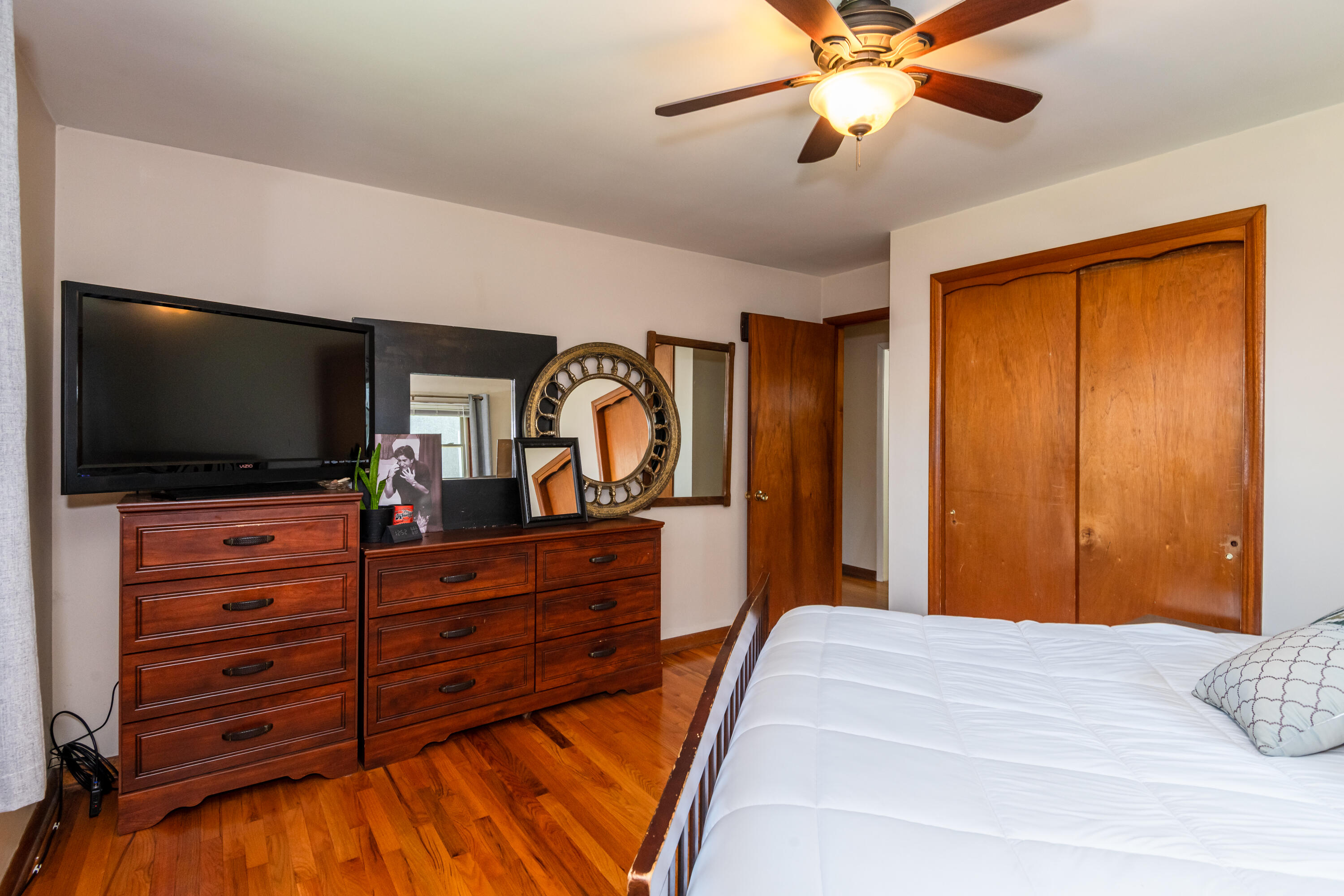 1566 Grimes Avenue Property Photo 29