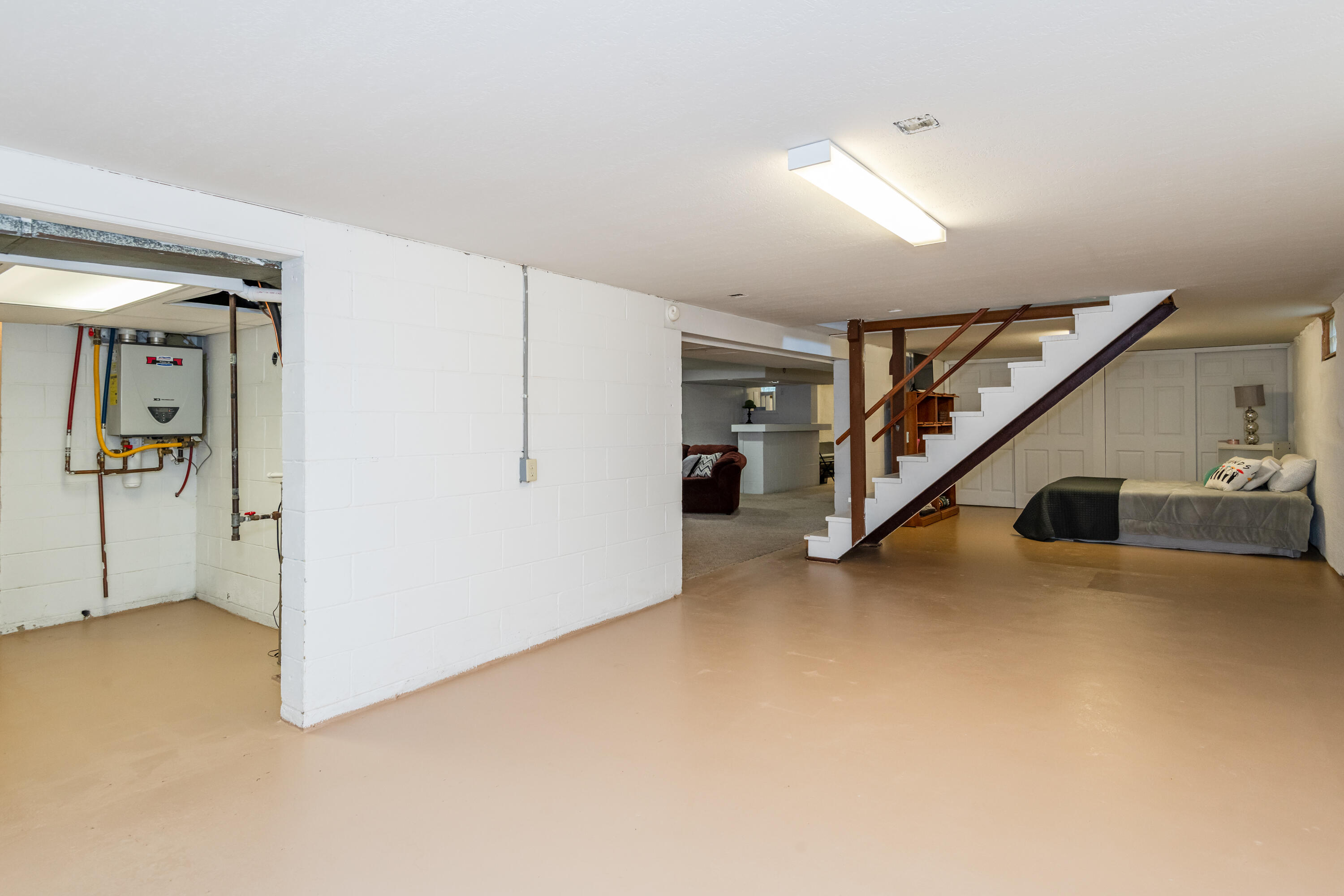 1566 Grimes Avenue Property Photo 49