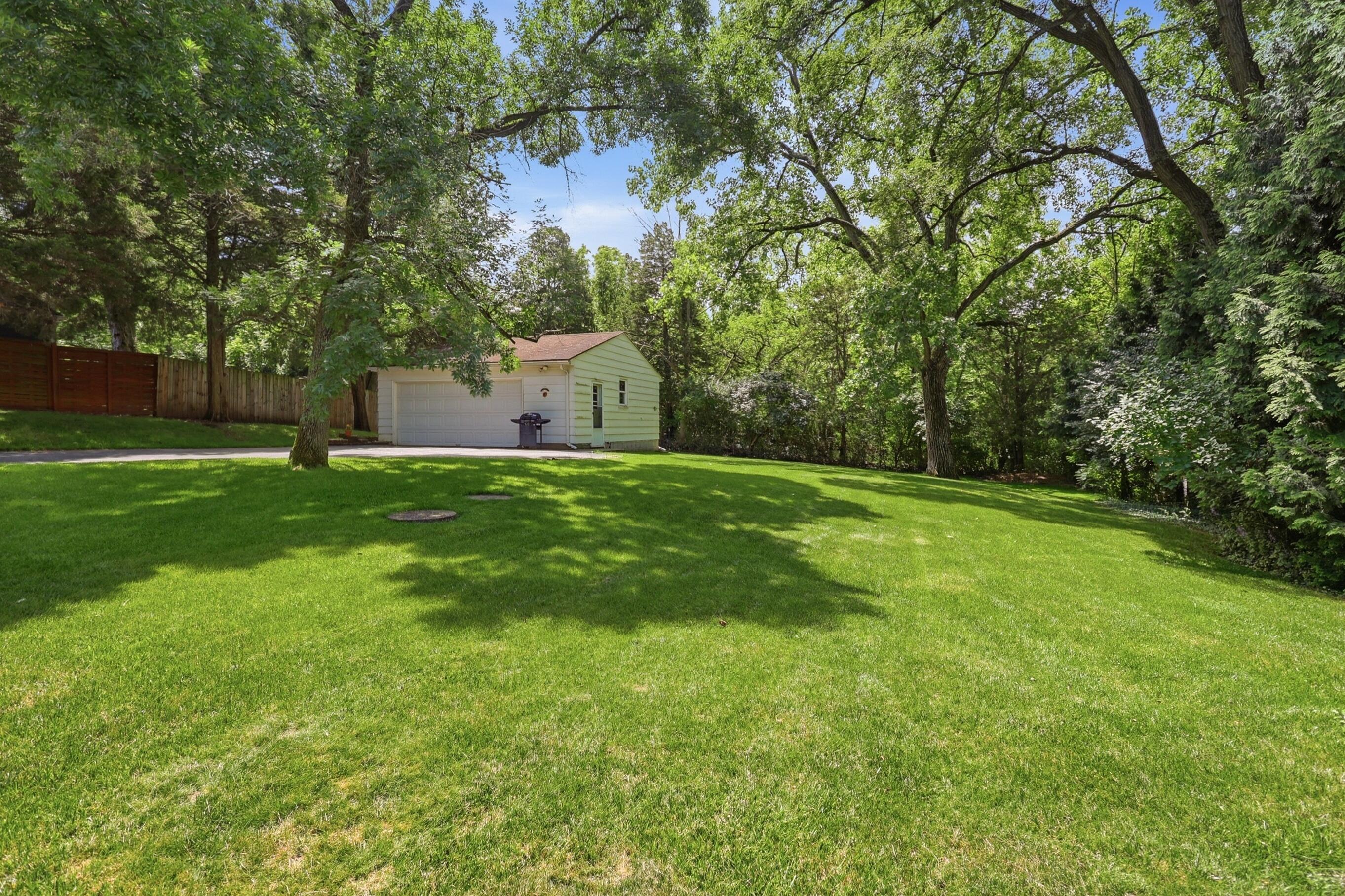 3059 Troehler Road Property Photo 32