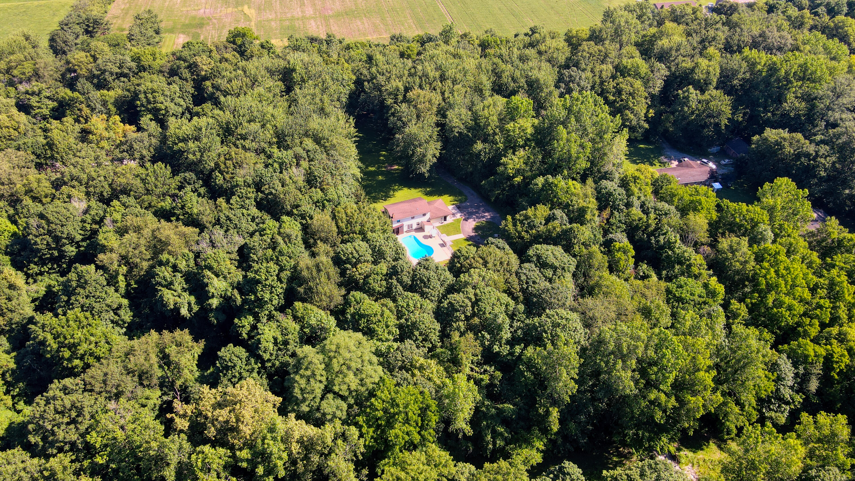 1725 Irvin Road Property Photo 3