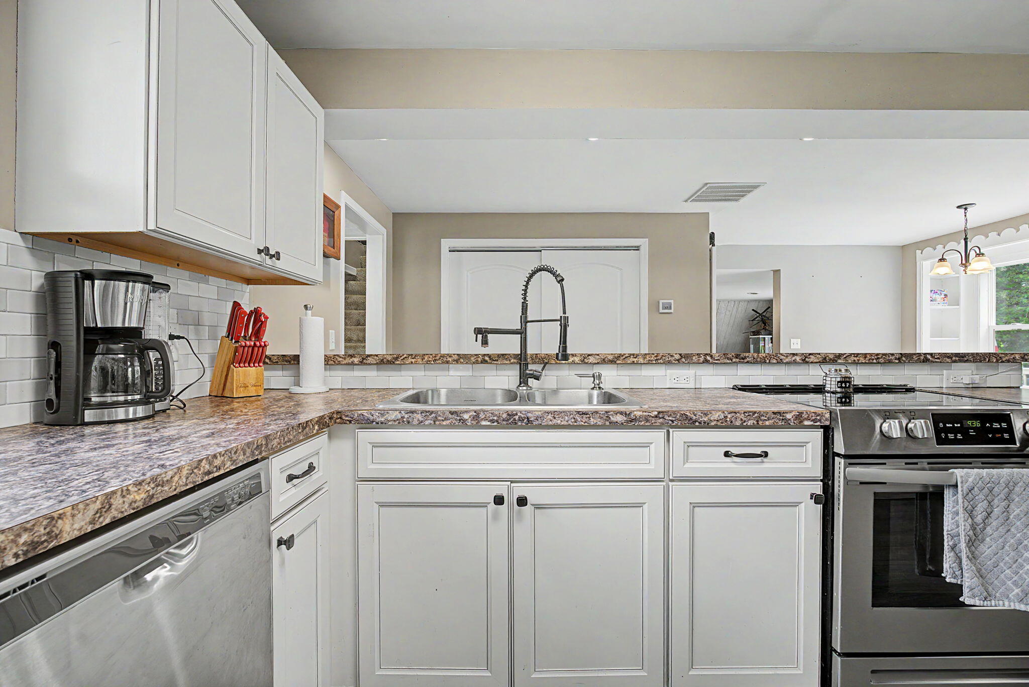 3685 West Drive Property Photo 7