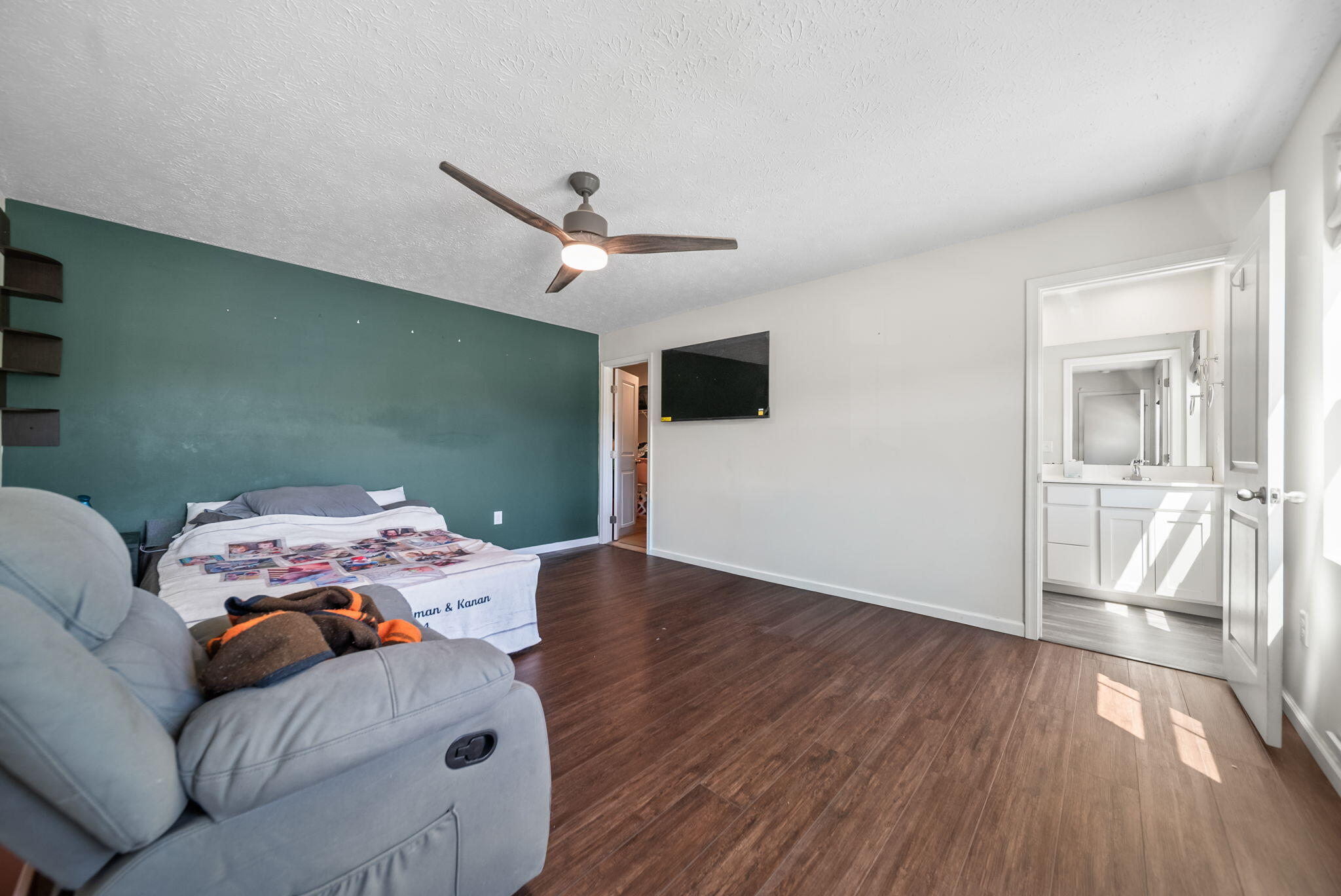402 Golden Gate Avenue Property Photo 33