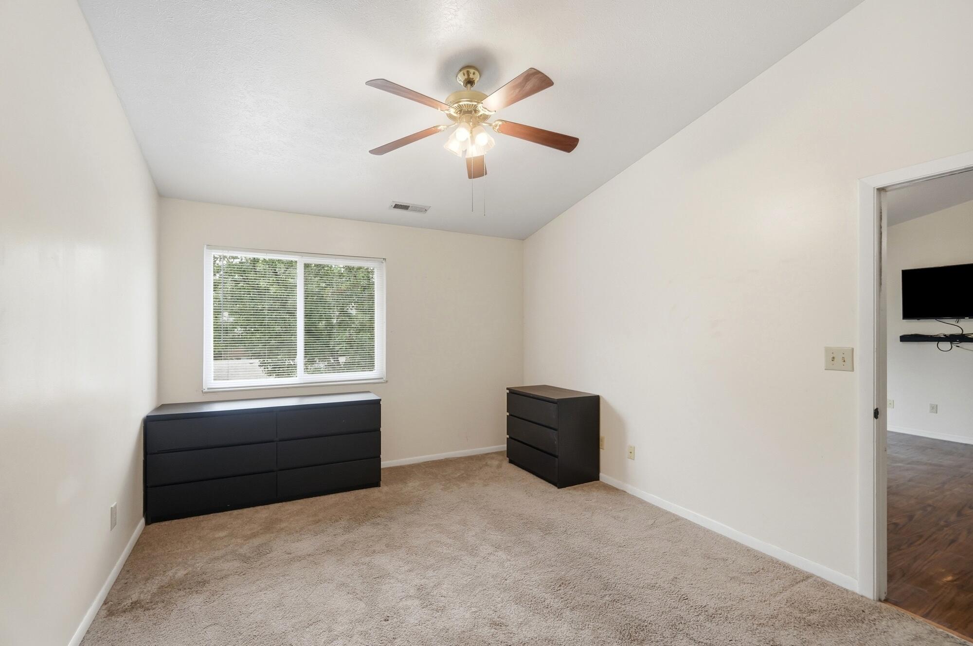 1440 Hollow Run 11 Property Photo 20