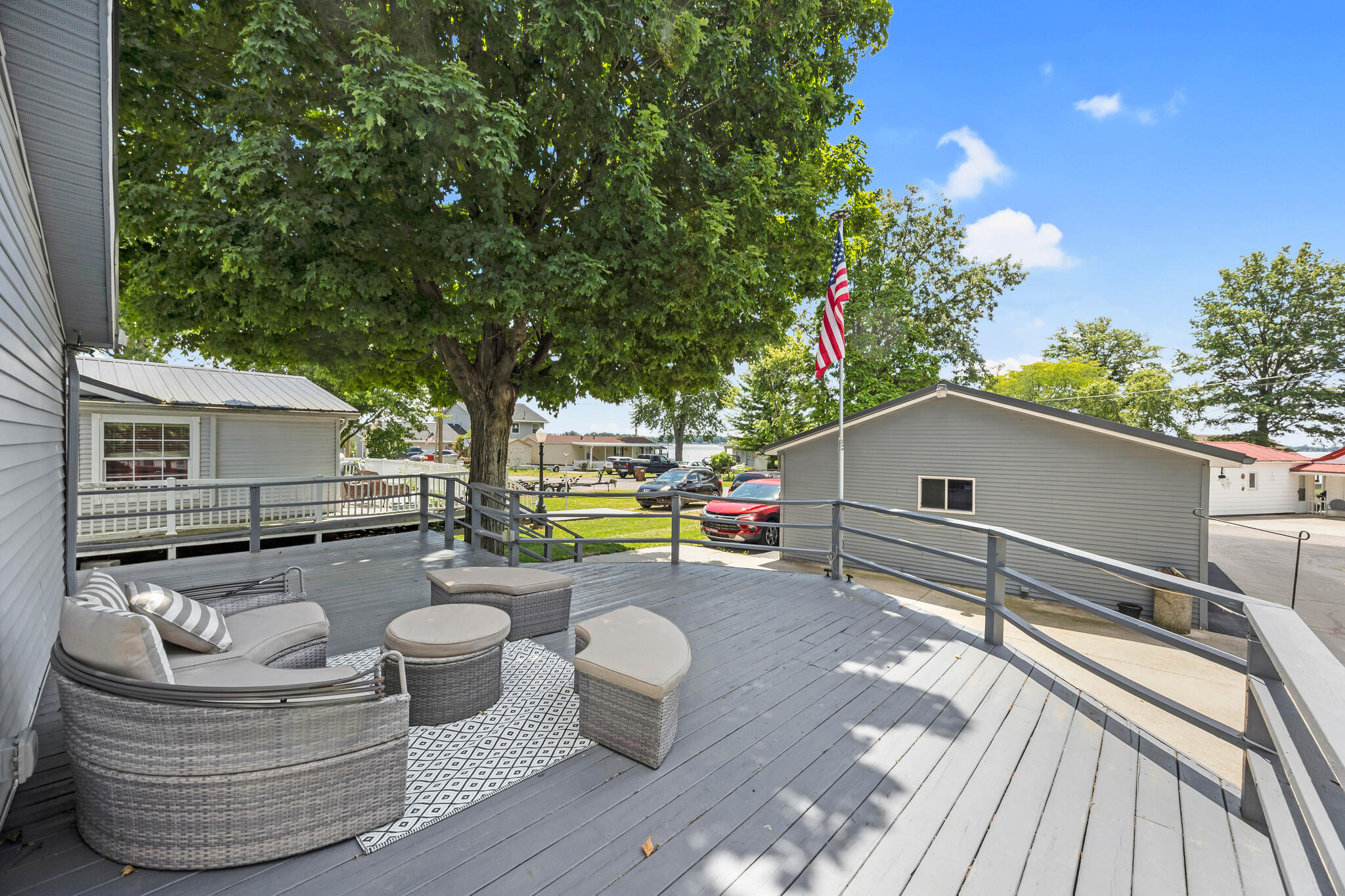 13923 Woll Drive Property Photo