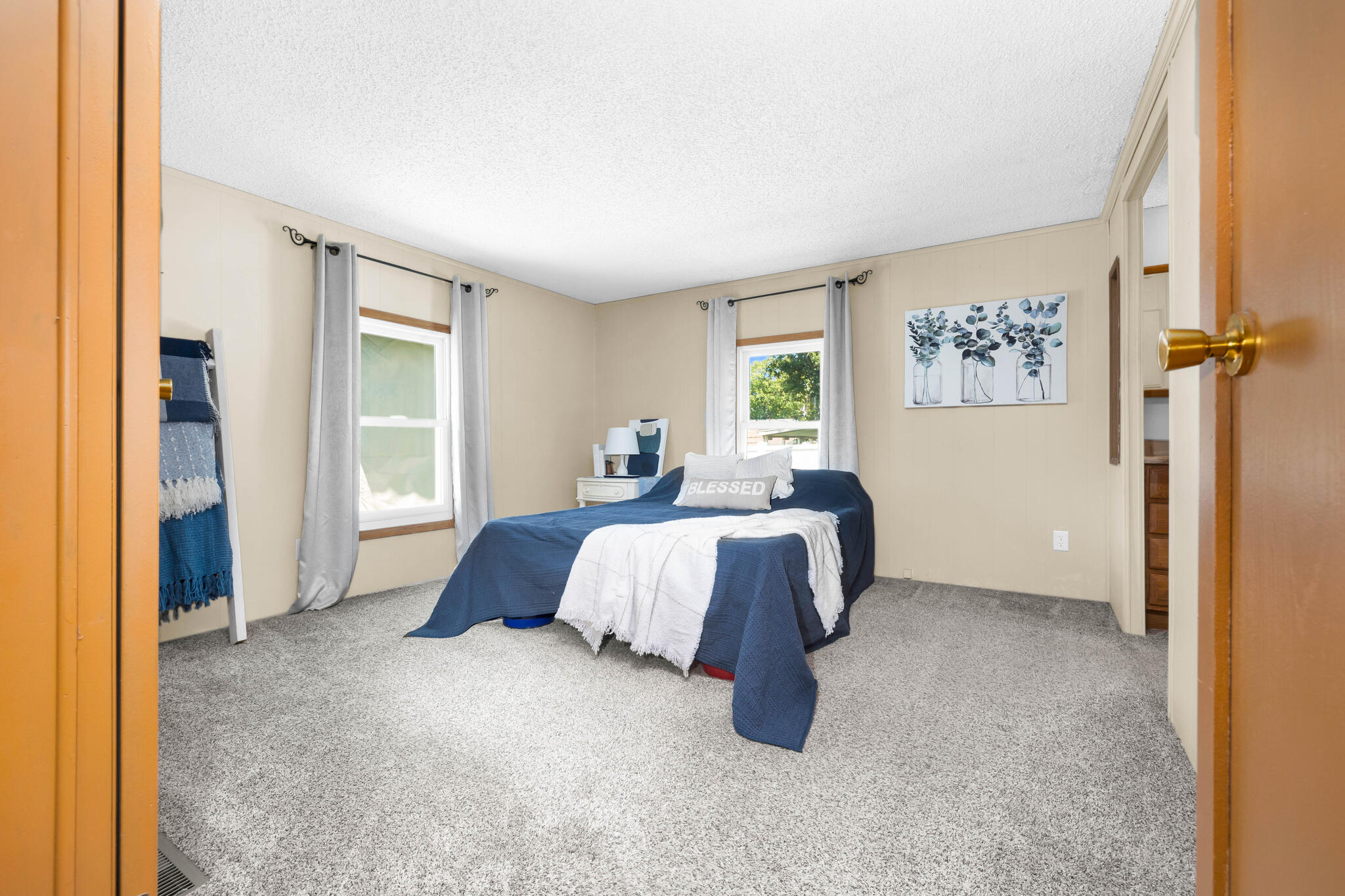13923 Woll Drive Property Photo 21