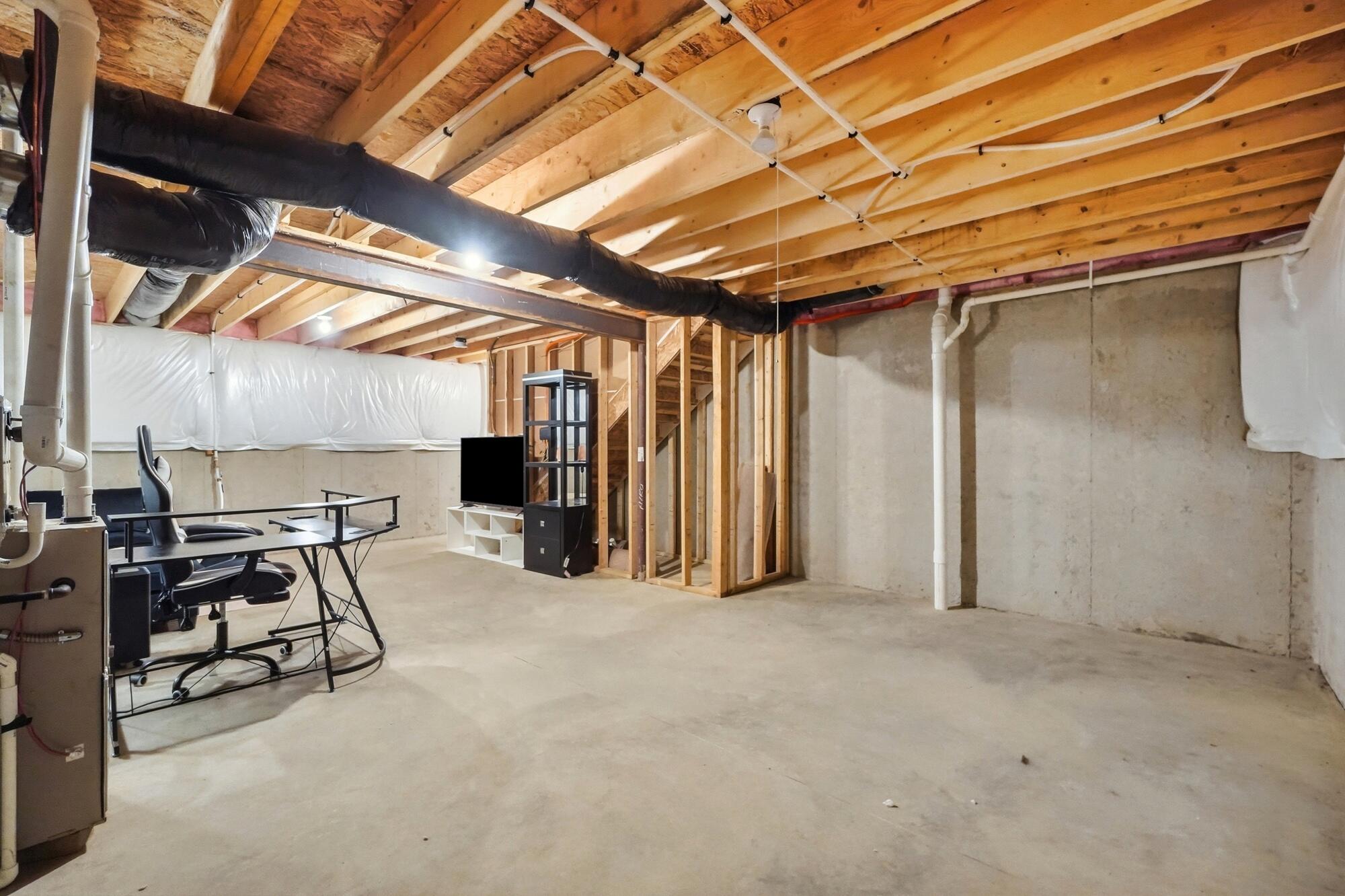 226 London Avenue Property Photo 33