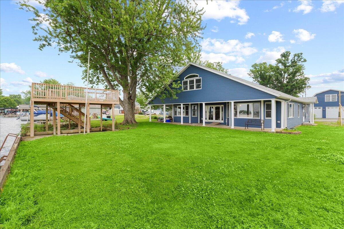 7807 Park Drive Property Photo 1