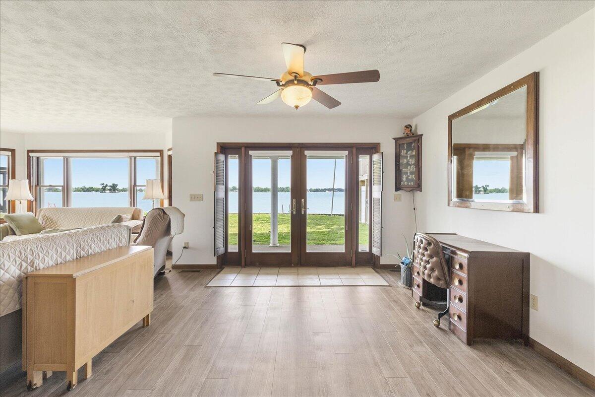 7807 Park Drive Property Photo 18
