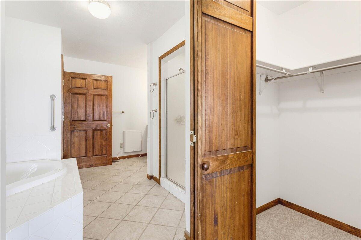 7807 Park Drive Property Photo 24
