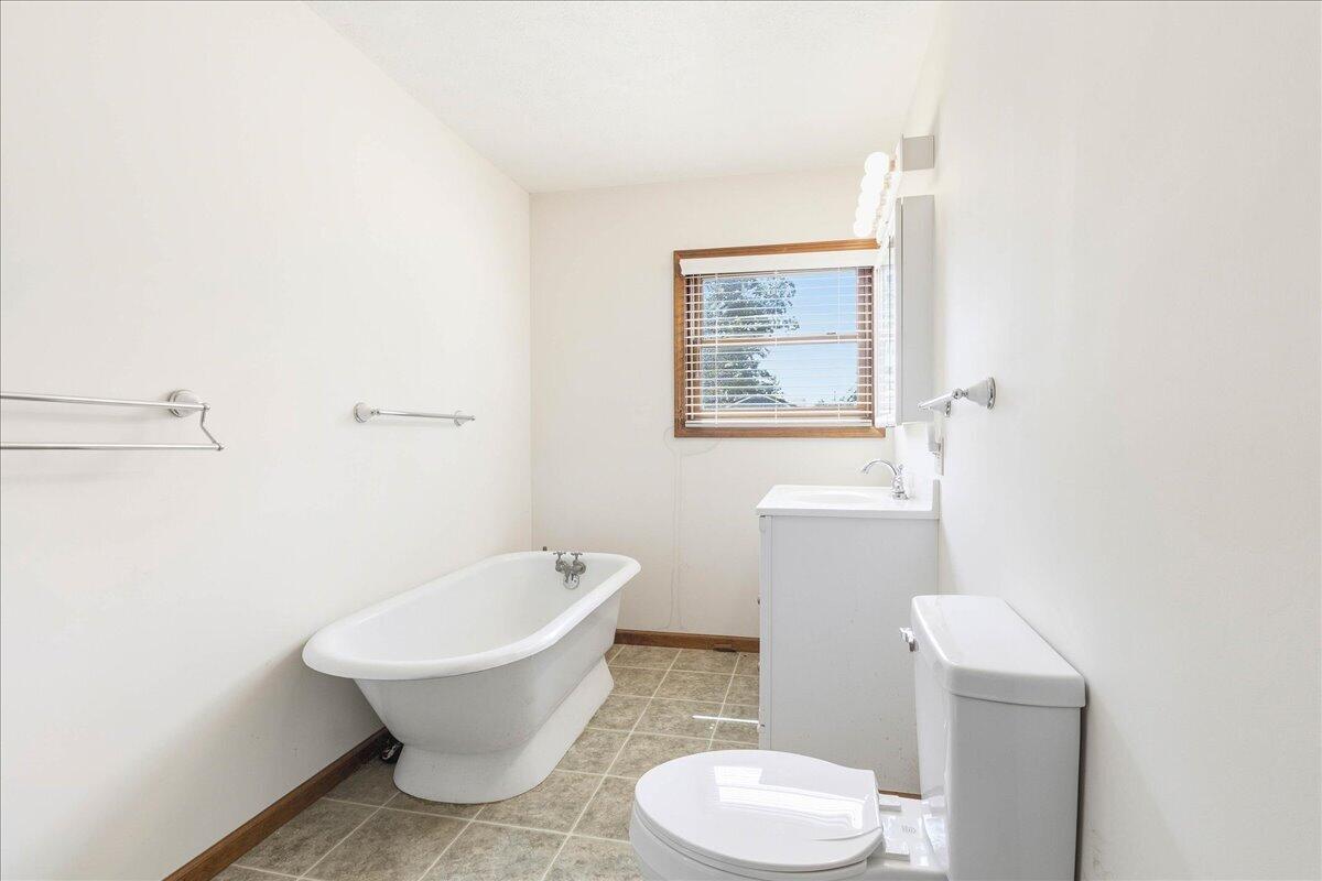 7807 Park Drive Property Photo 34