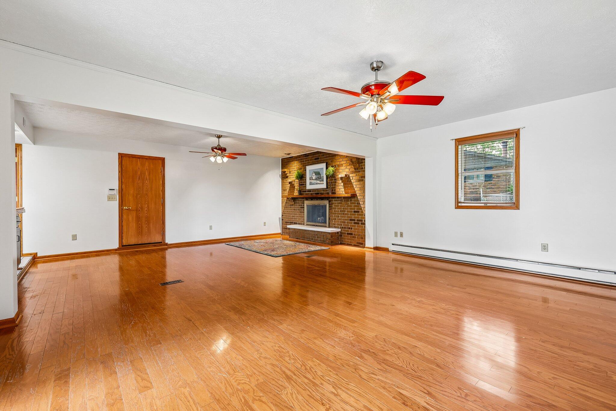5407 Tamarack Trail Property Photo 9