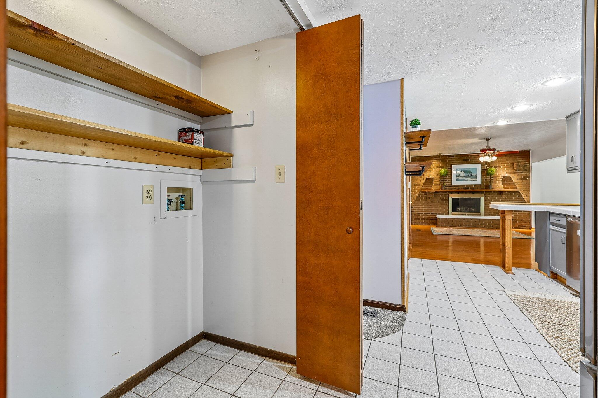 5407 Tamarack Trail Property Photo 17