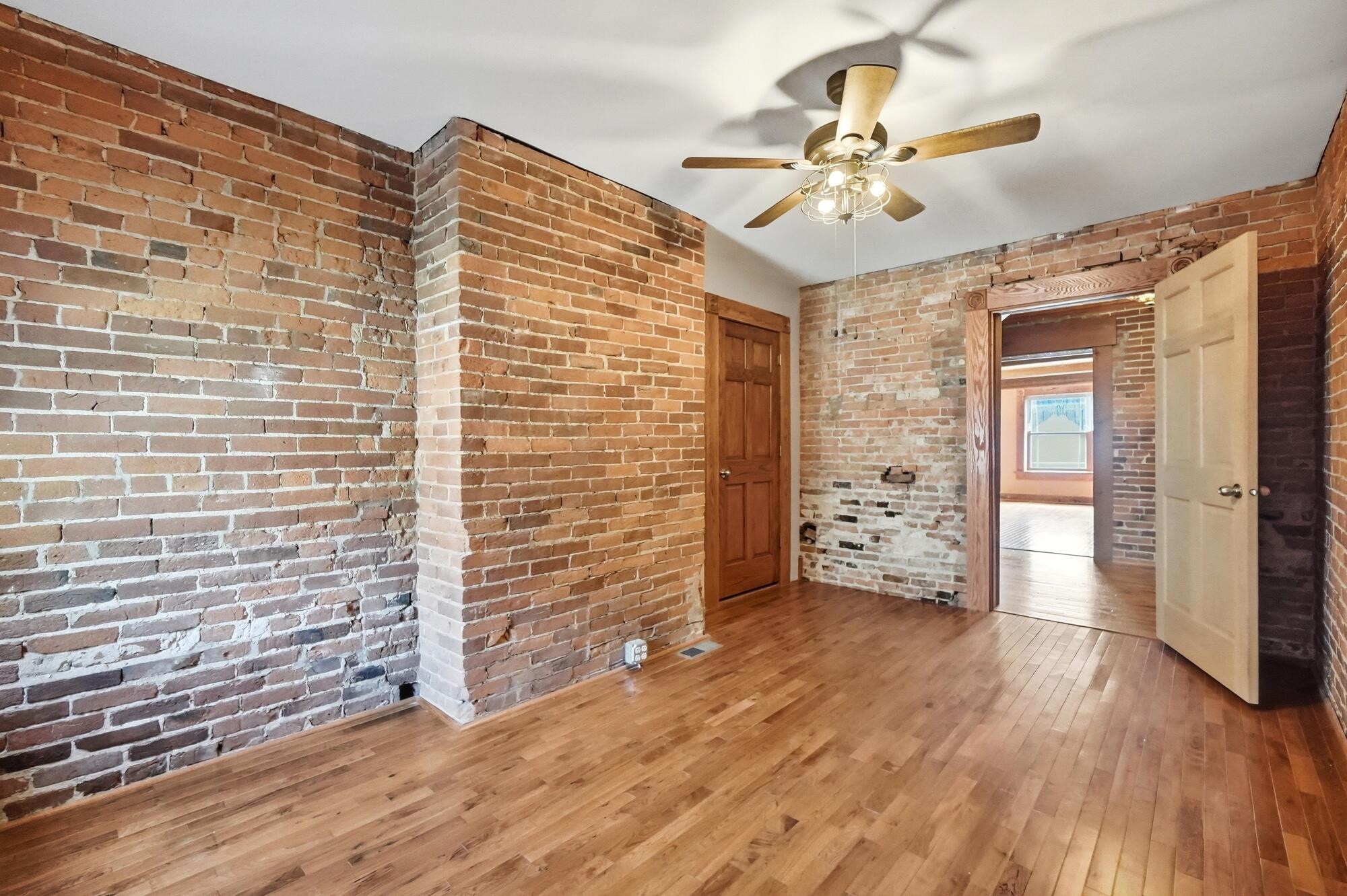 649 E High Street Property Photo 23