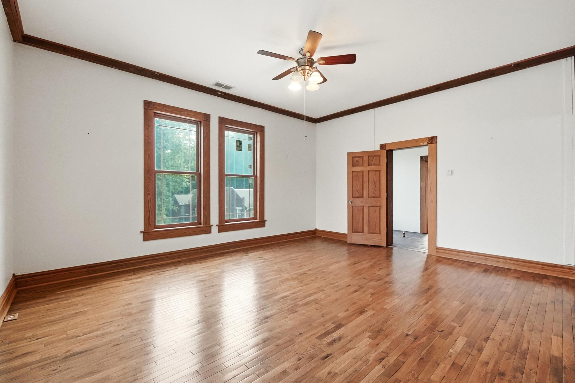 649 E High Street Property Photo 38