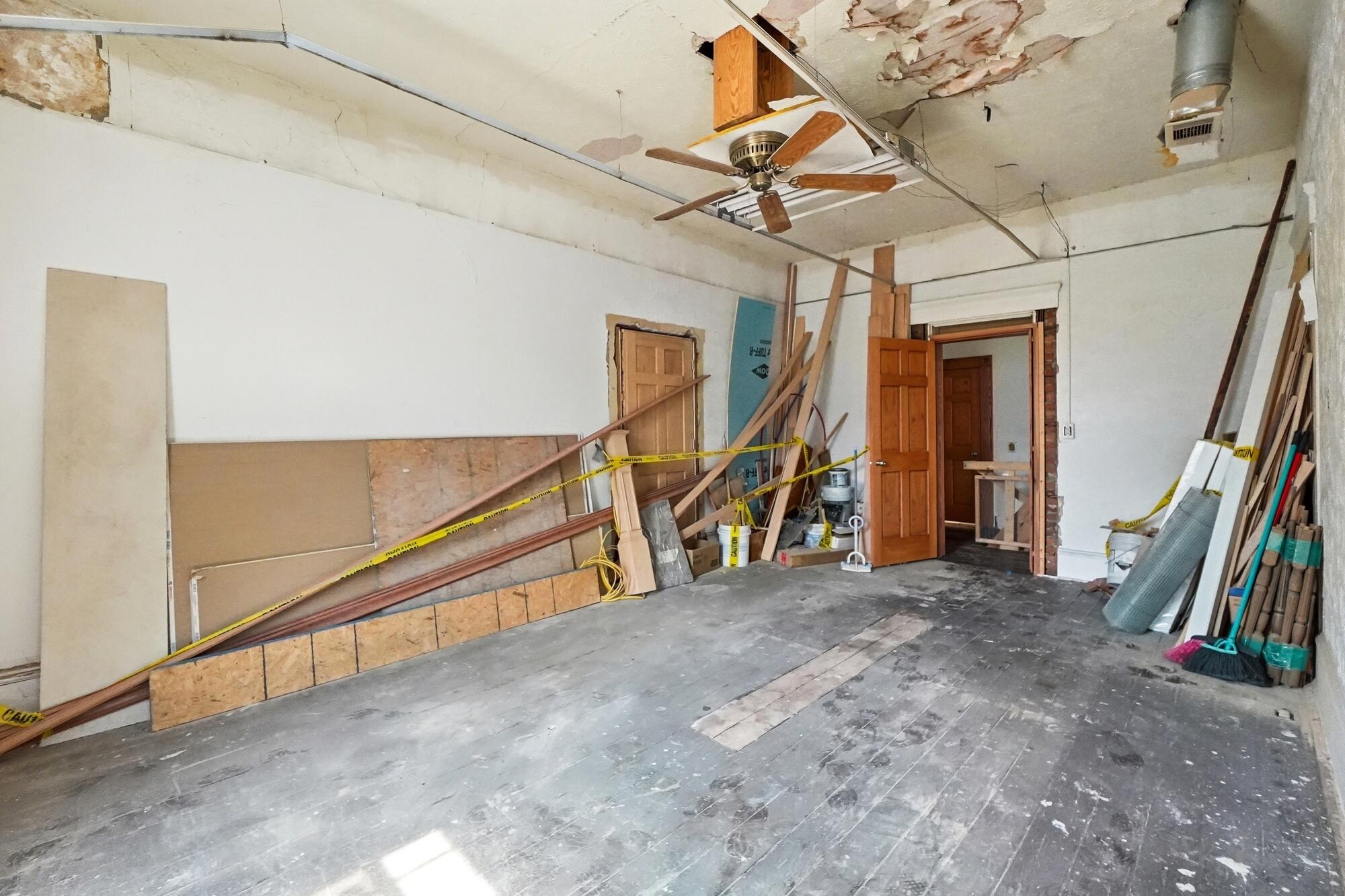 649 E High Street Property Photo 46