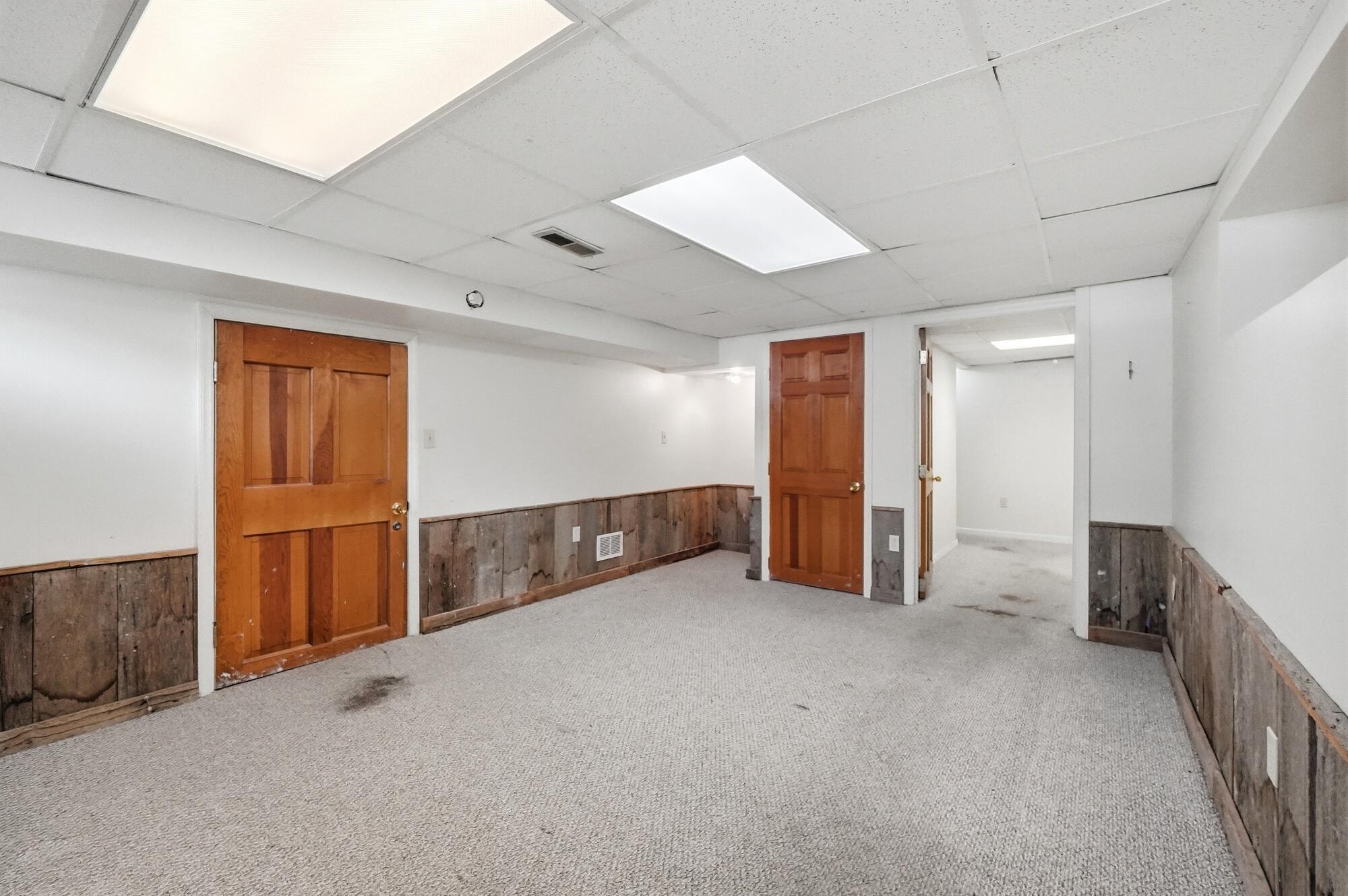 649 E High Street Property Photo 63