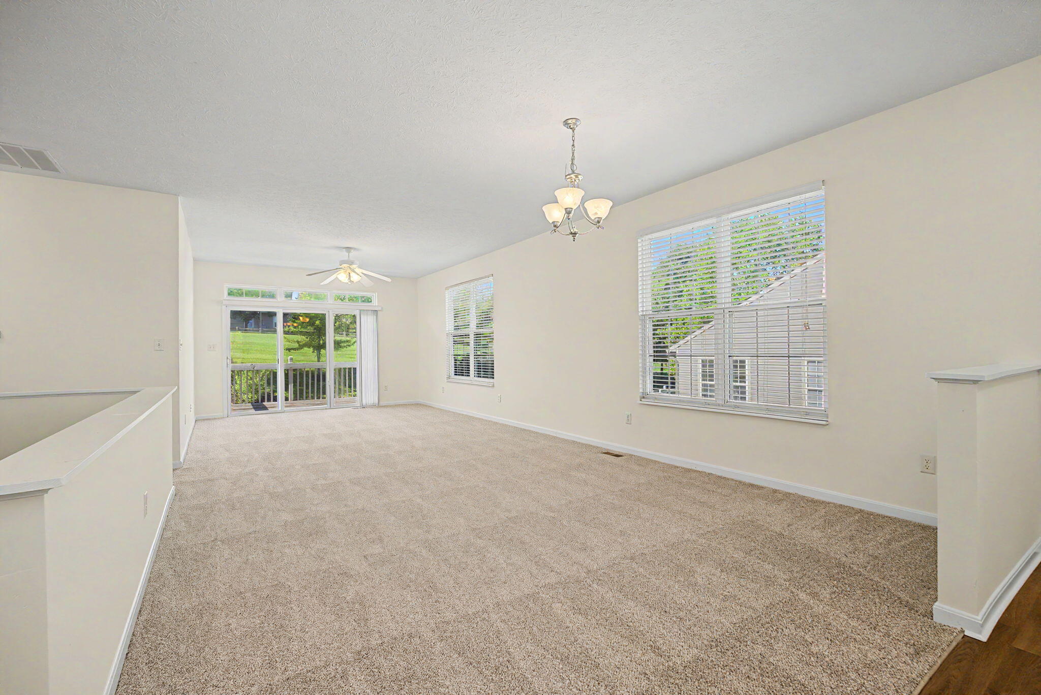 2567 Eagle View Drive Property Photo 9