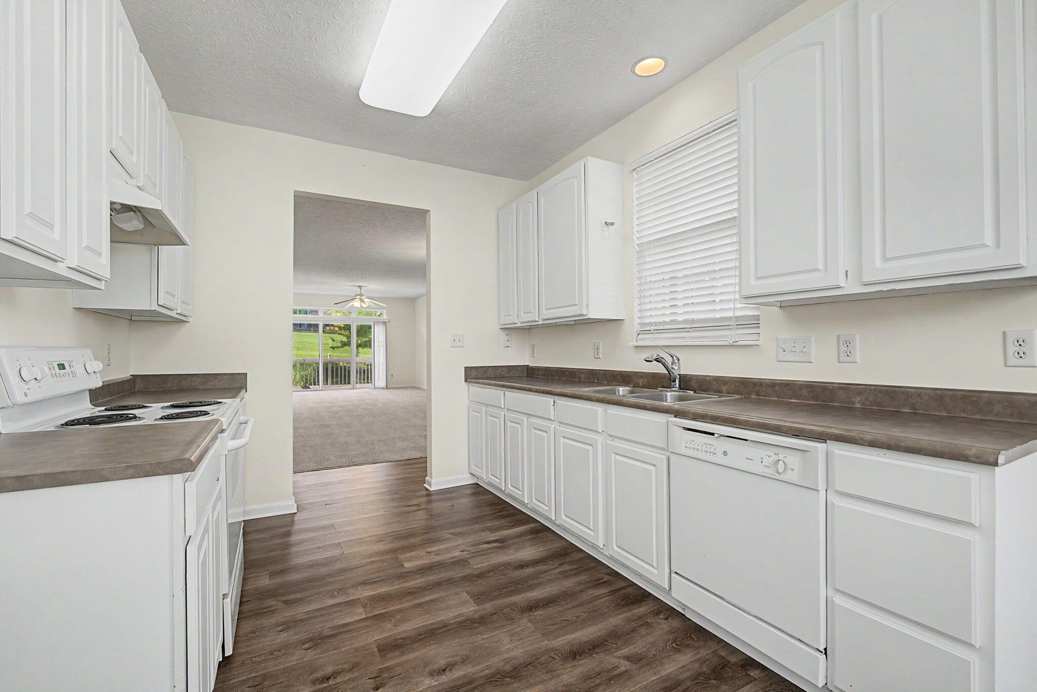 2567 Eagle View Drive Property Photo 20