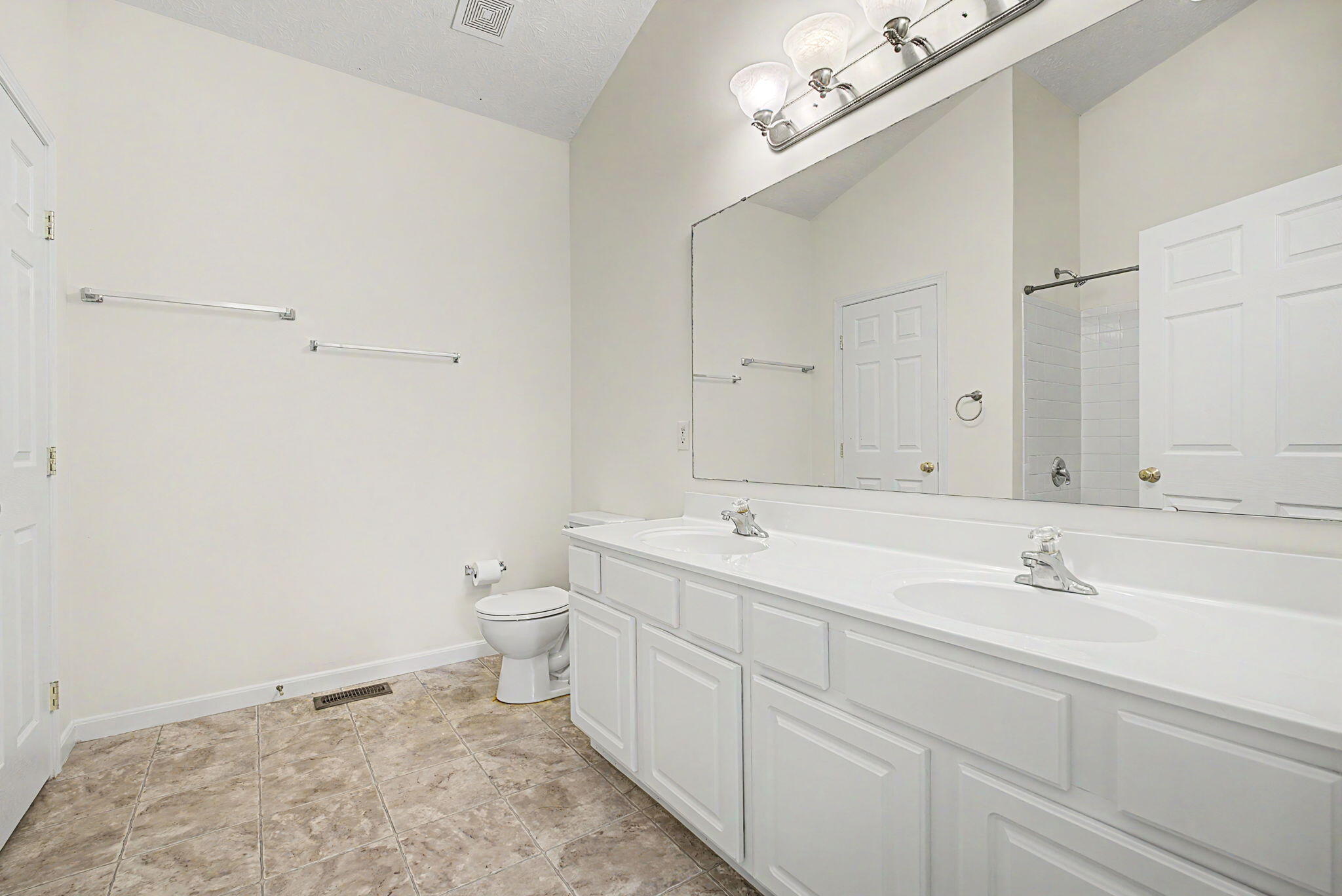 2567 Eagle View Drive Property Photo 33