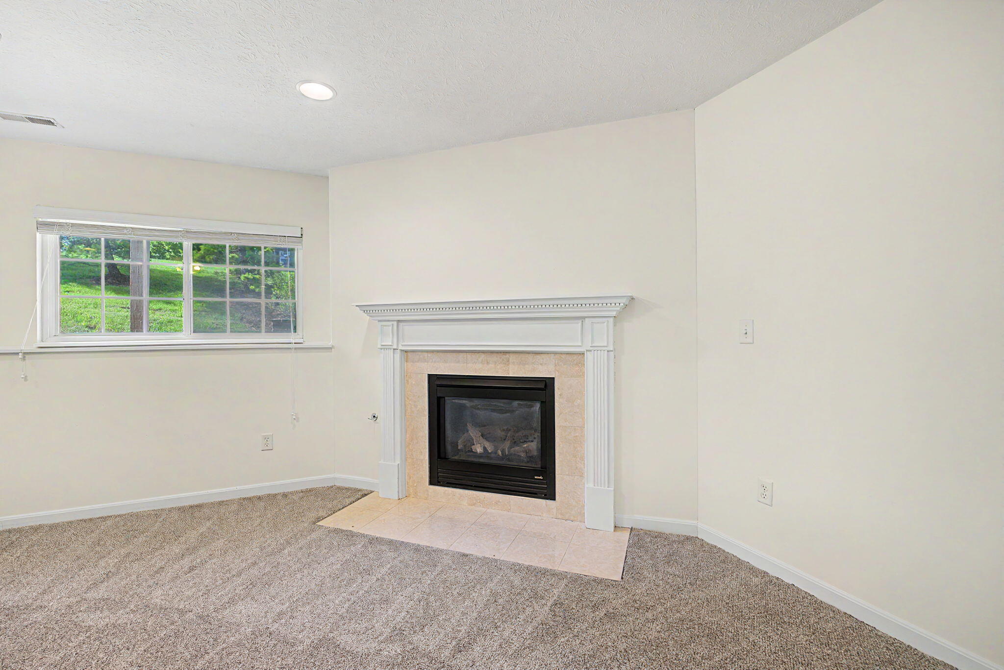 2567 Eagle View Drive Property Photo 40